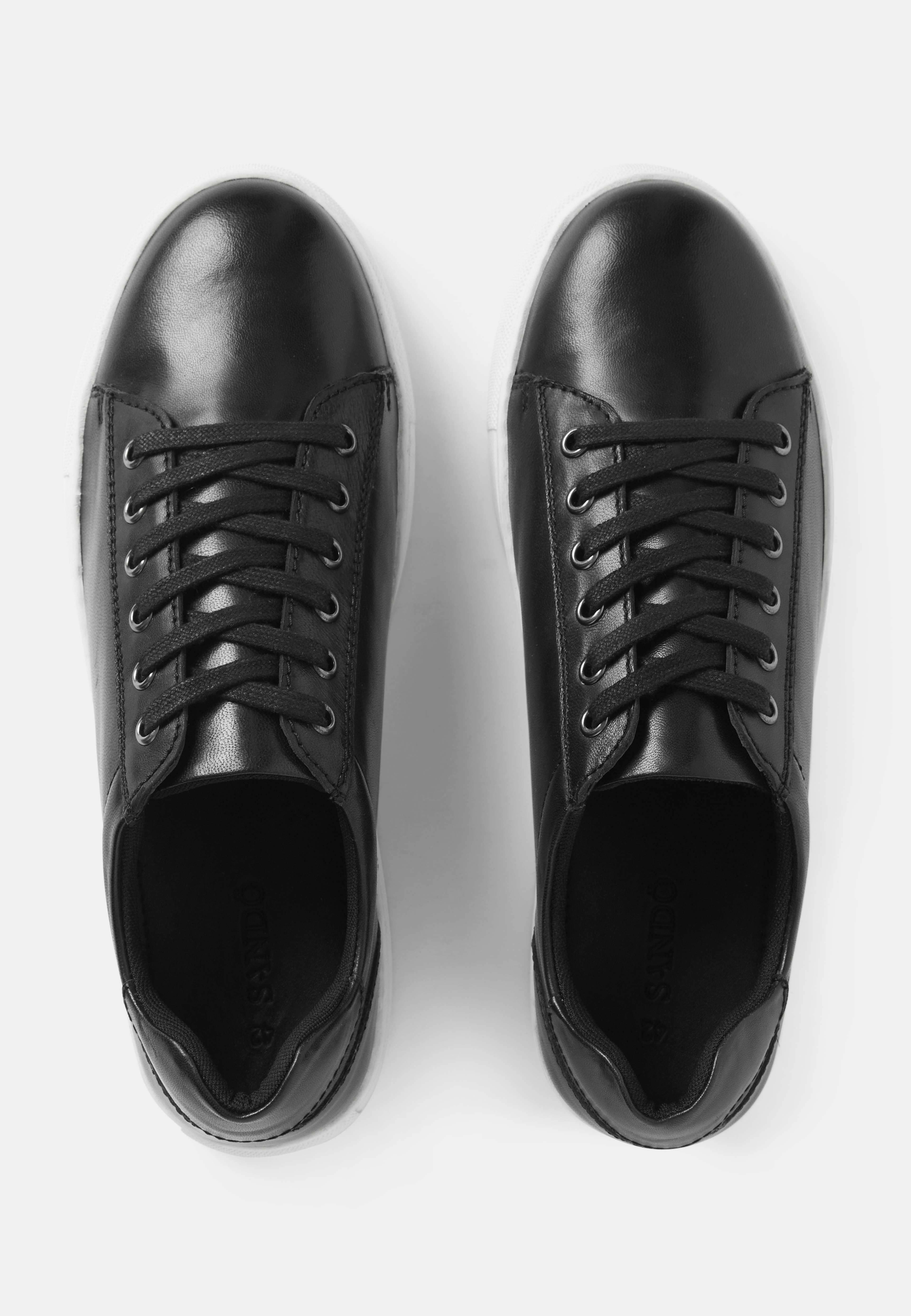 Sneakers i skinn