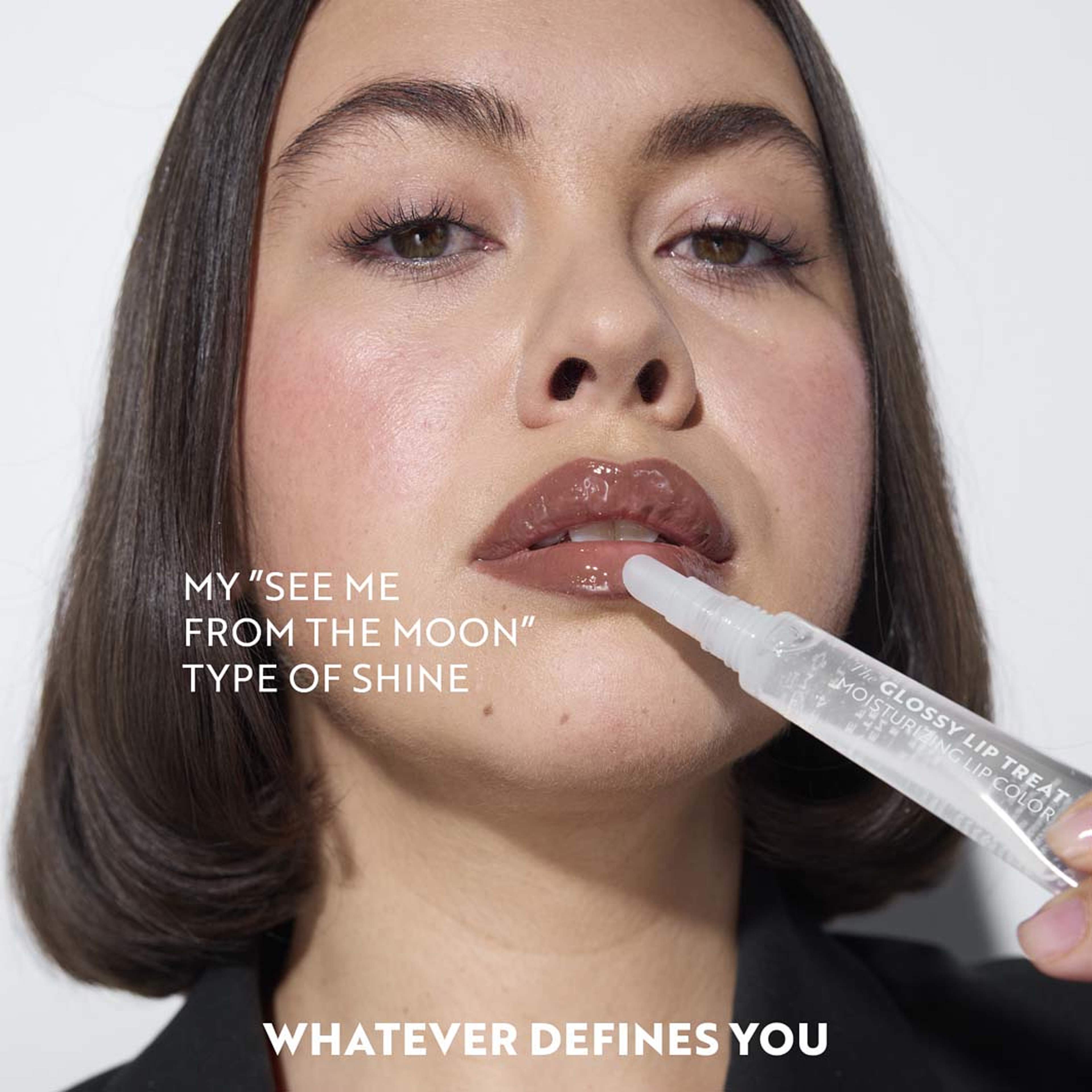 Glossy Lip Treat, från IsaDora, i färgen 50 Clear Sorbet. Klicka för att öppna bilden i stort format