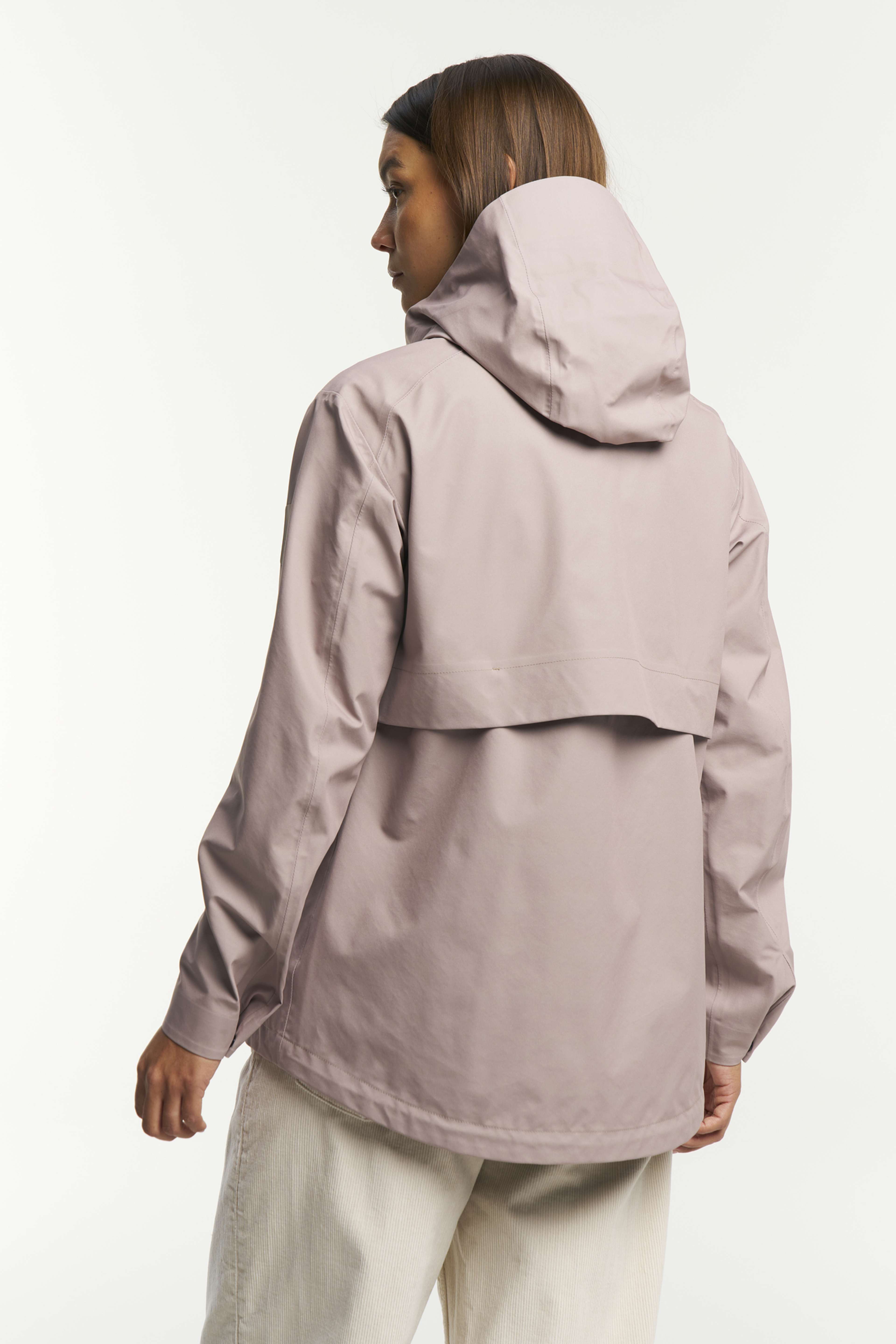 Misty Shell Jacket Women, från Tenson, i färgen sand. Klicka för att öppna bilden i stort format