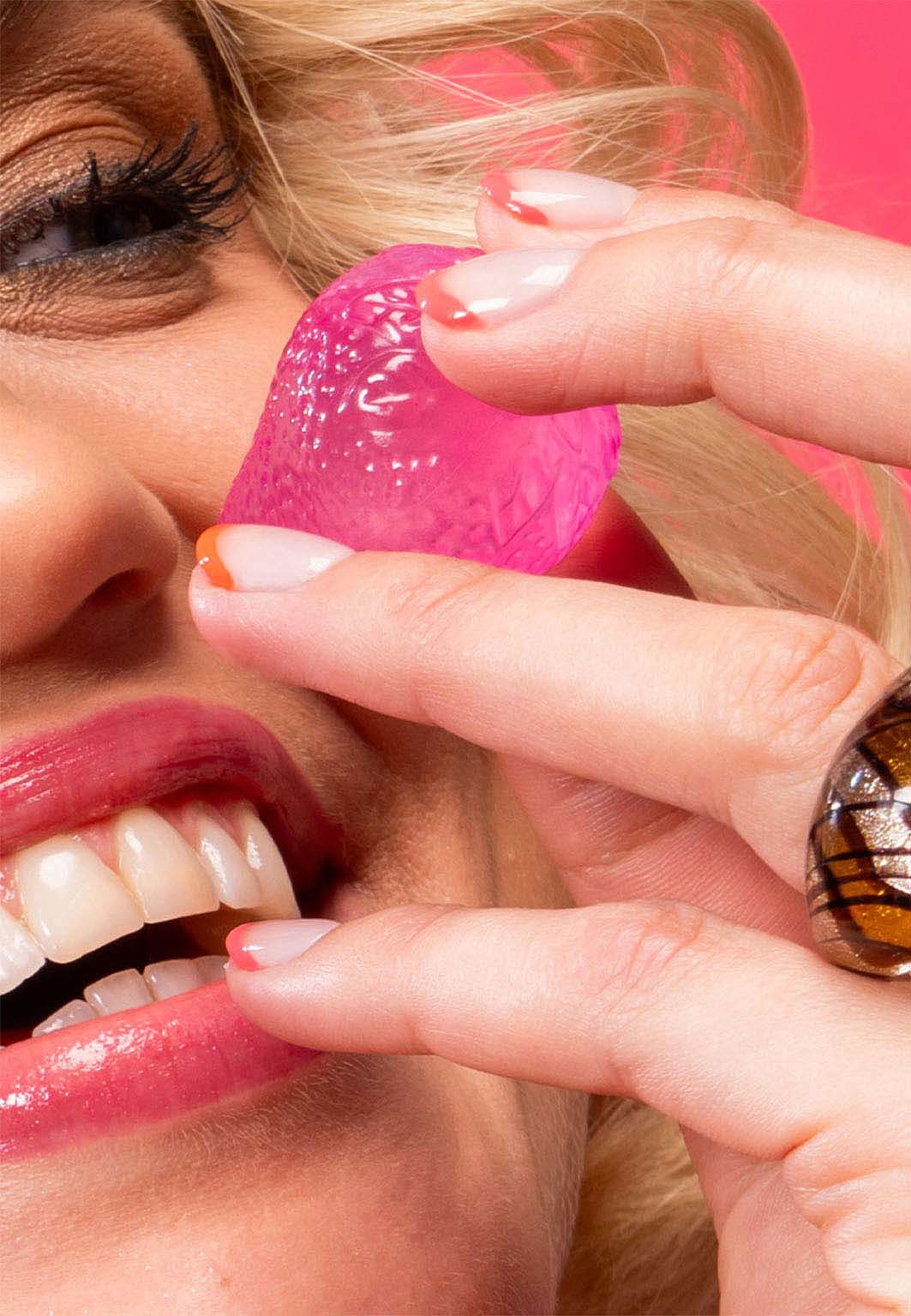 7day Nail polish, från Depend, i färgen Chili Pepper. Klicka för att öppna bilden i stort format