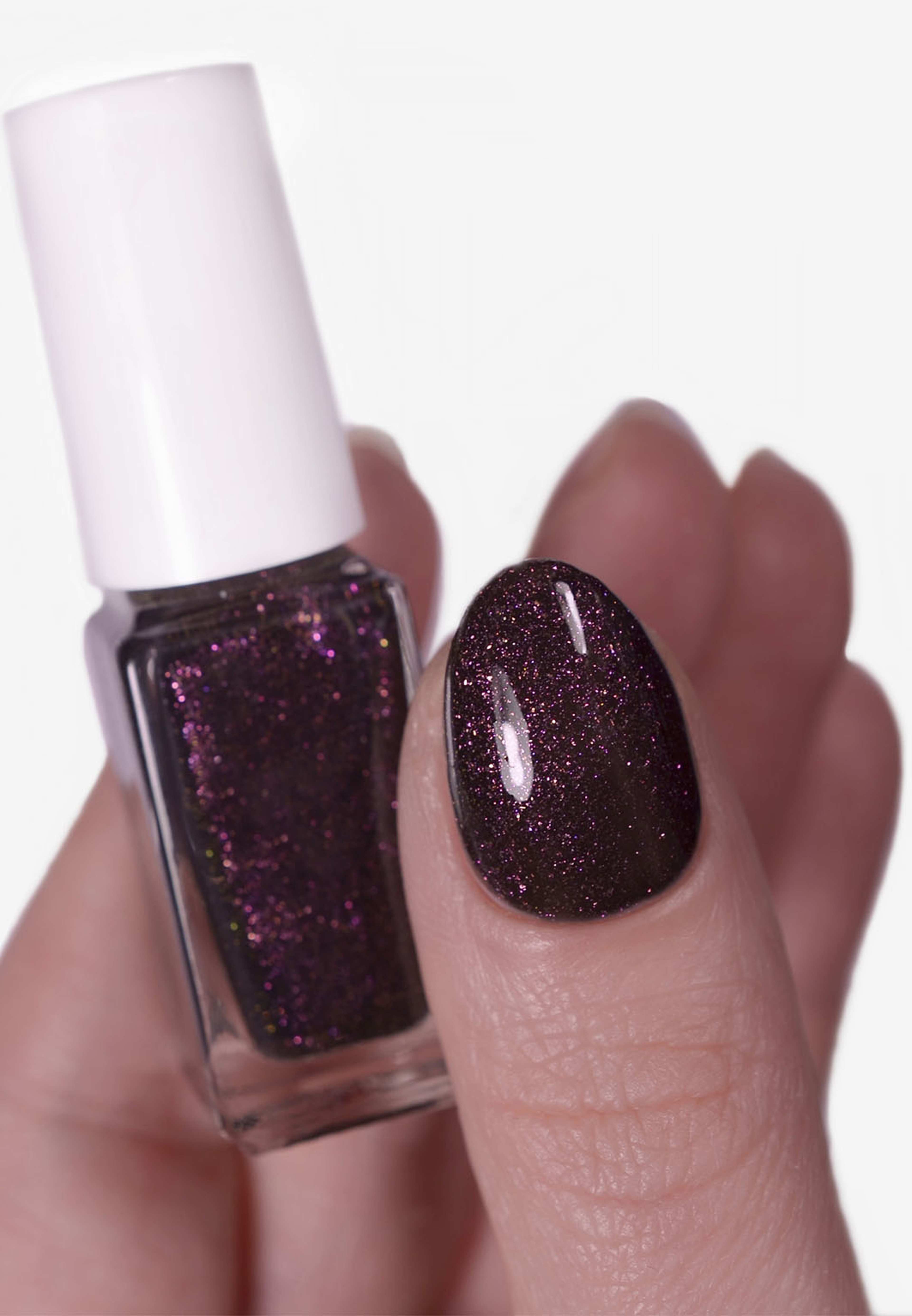 O2 Nailpolish - Rock’ Mantic, från Depend, i färgen Rock’n’rose. Klicka för att öppna bilden i stort format