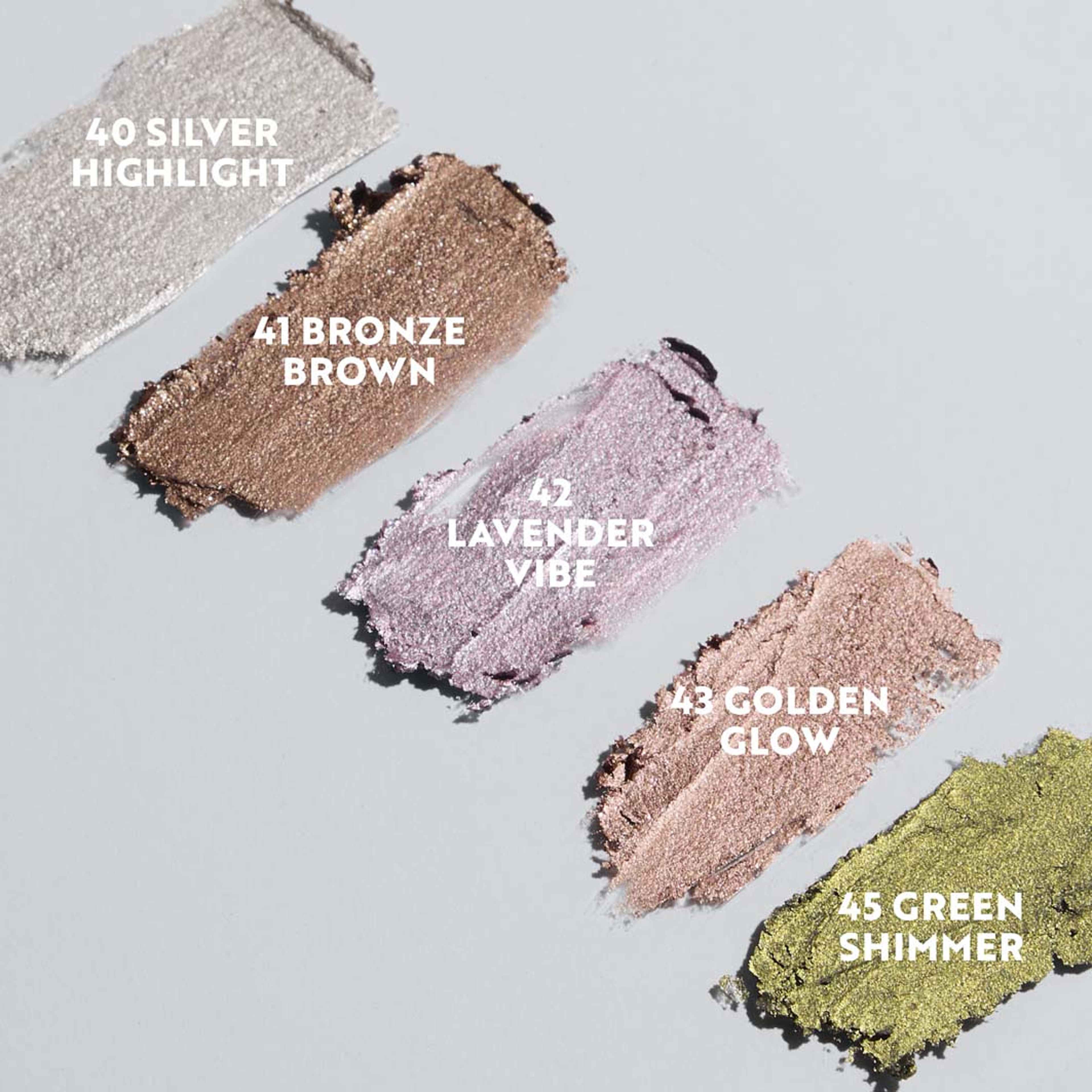 The Shimmer Eyeshadow Stick Longwear & Water-Resistant, från IsaDora, i färgen Lavender Vibe. Klicka för att öppna bilden i stort format