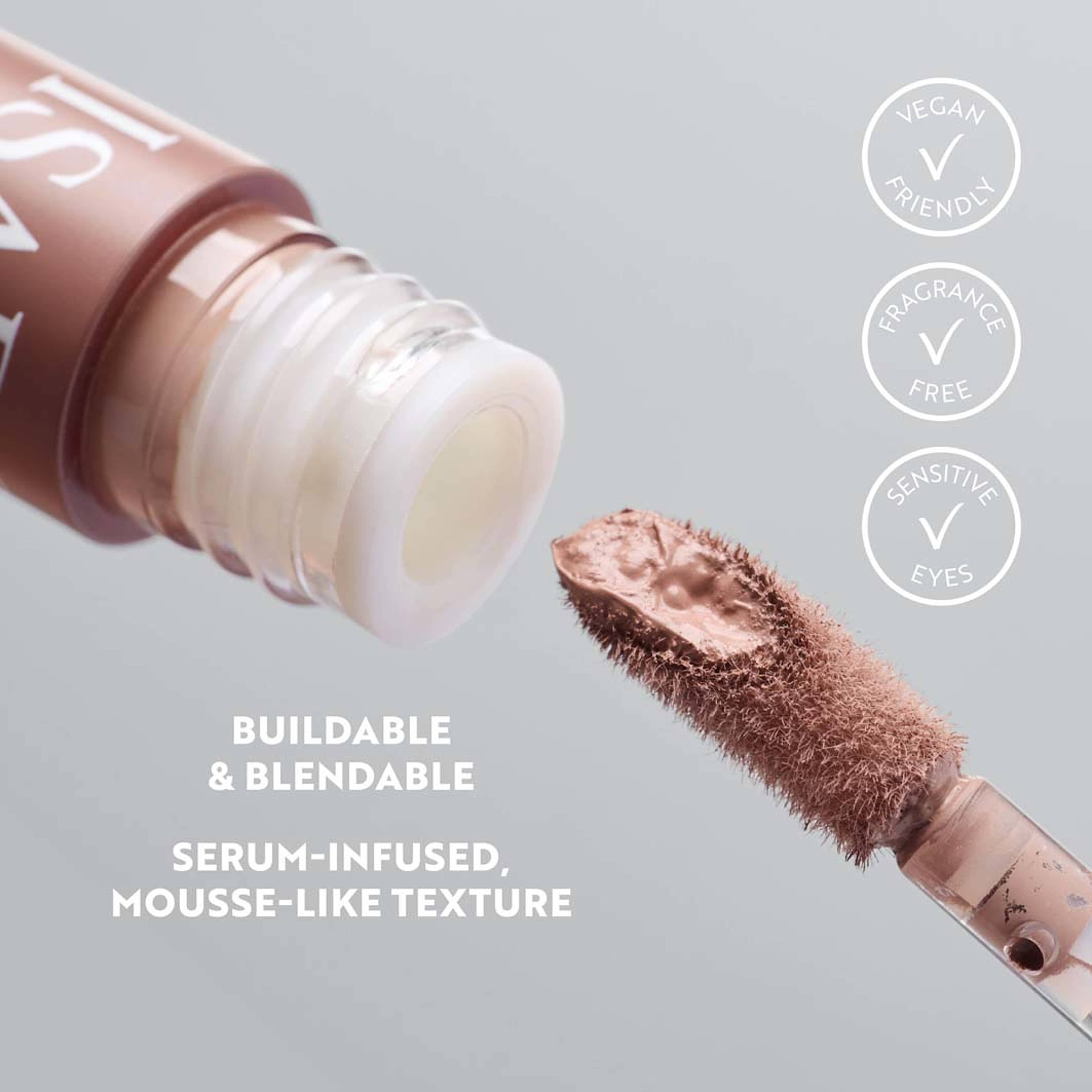 The 24H Matte Liquid Eyeshadow, från IsaDora, i färgen Bare Cloud. Klicka för att öppna bilden i stort format