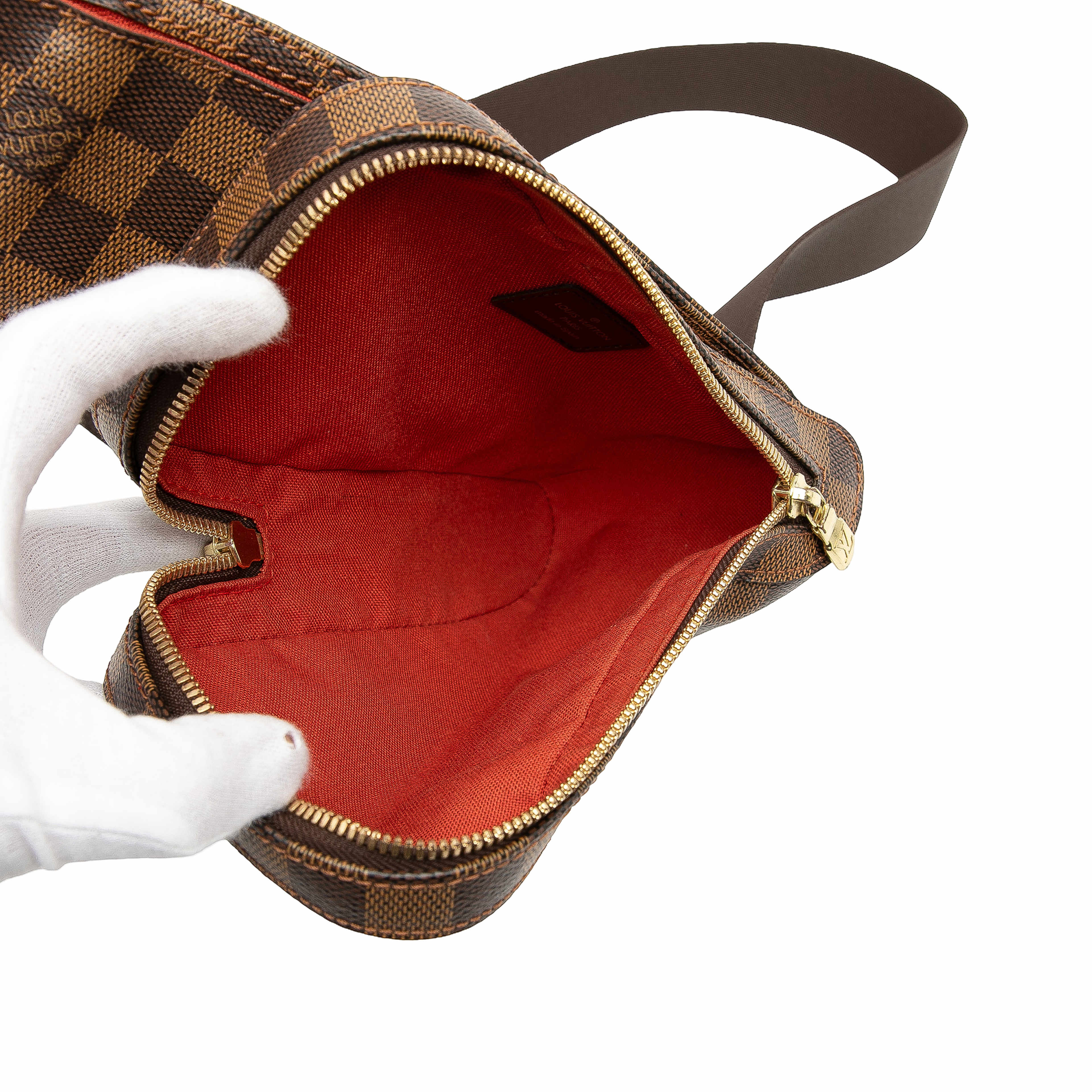 Louis Vuitton Damier Ebene Geronimos, från Luxclusif, i färgen brown. Klicka för att öppna bilden i stort format