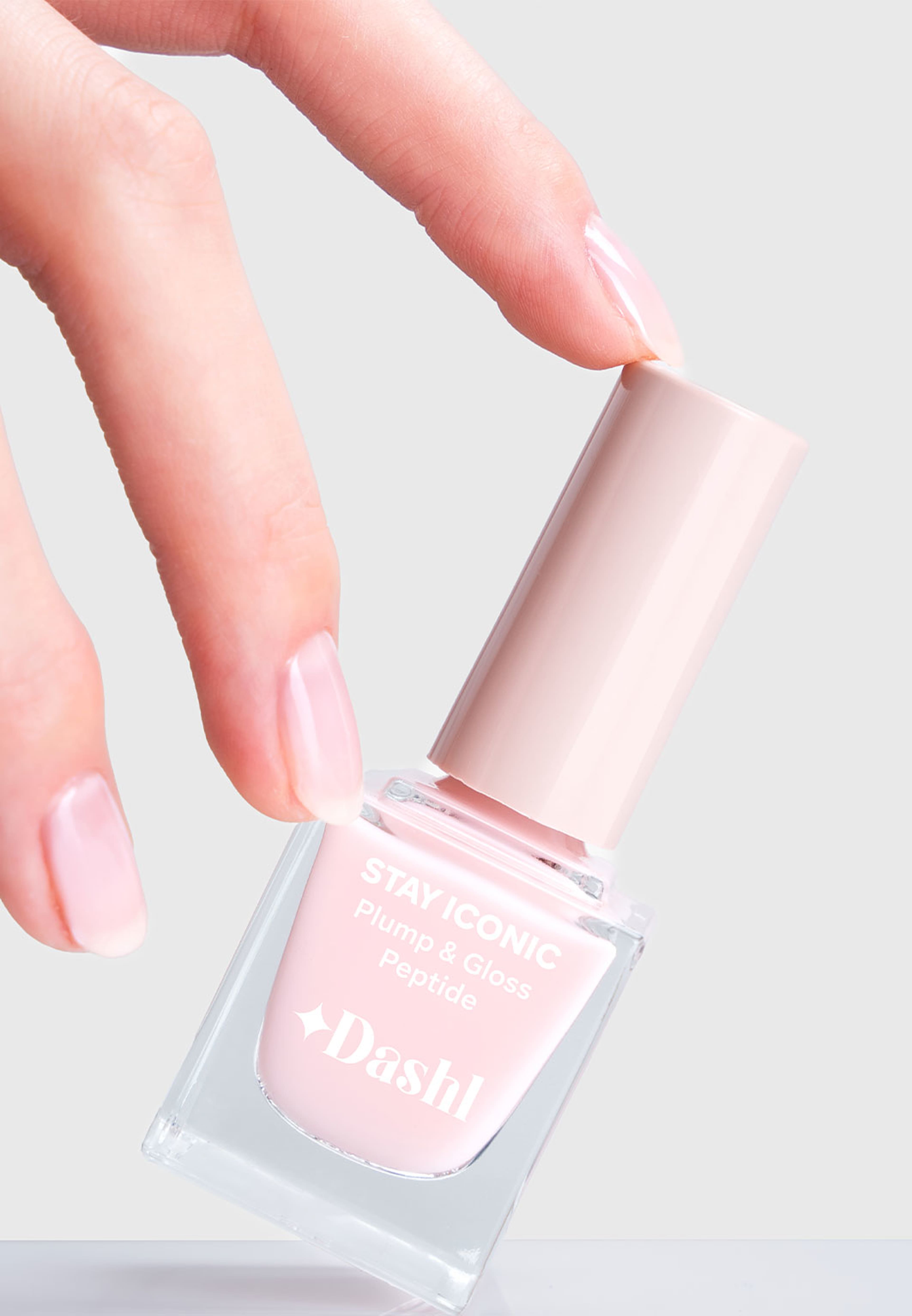 Stay Iconic Plump & Gloss Peptide