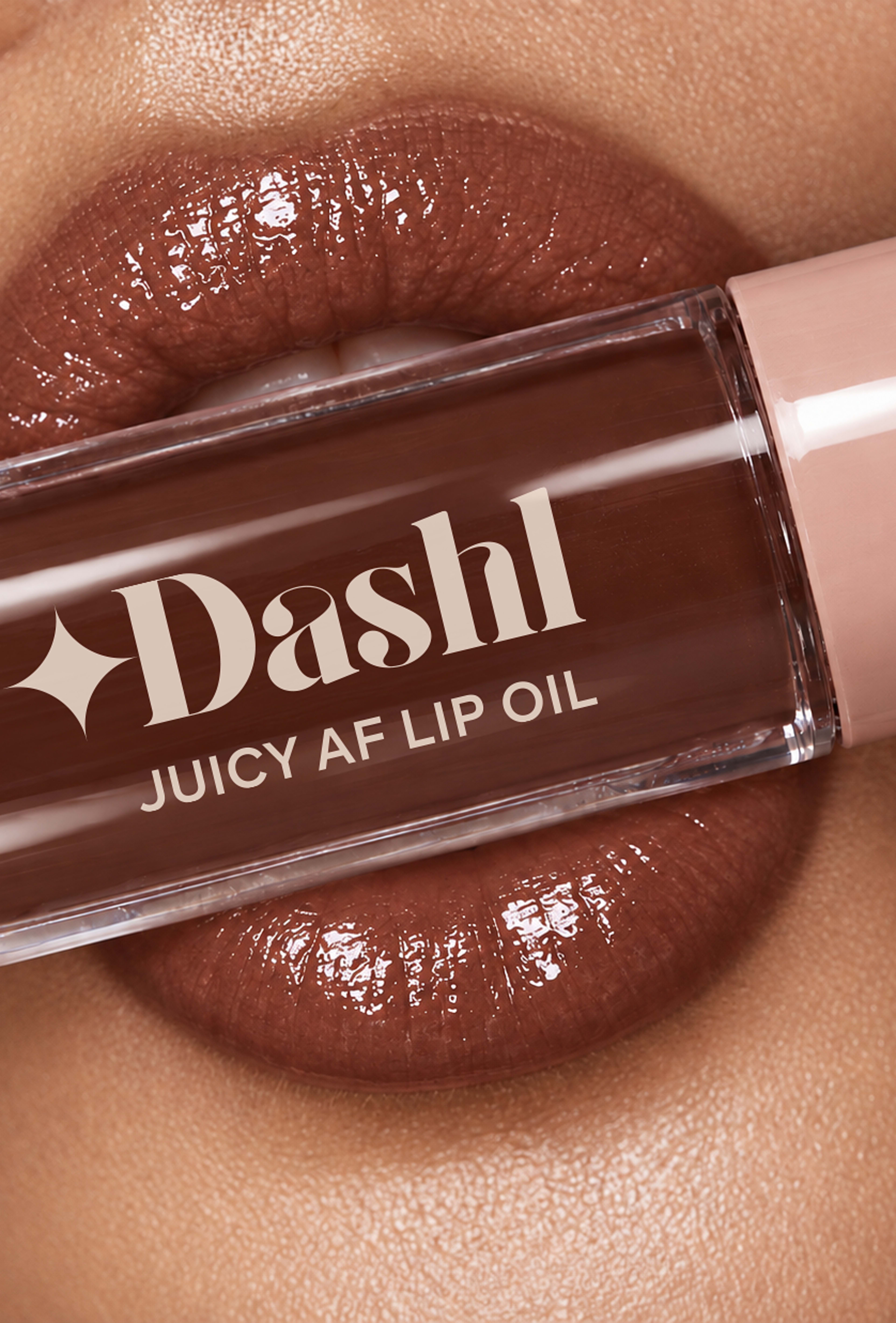 Juicy AF Lip Oil - Choco Glaze, från DASHL, i färgen Choco Glaze. Klicka för att öppna bilden i stort format