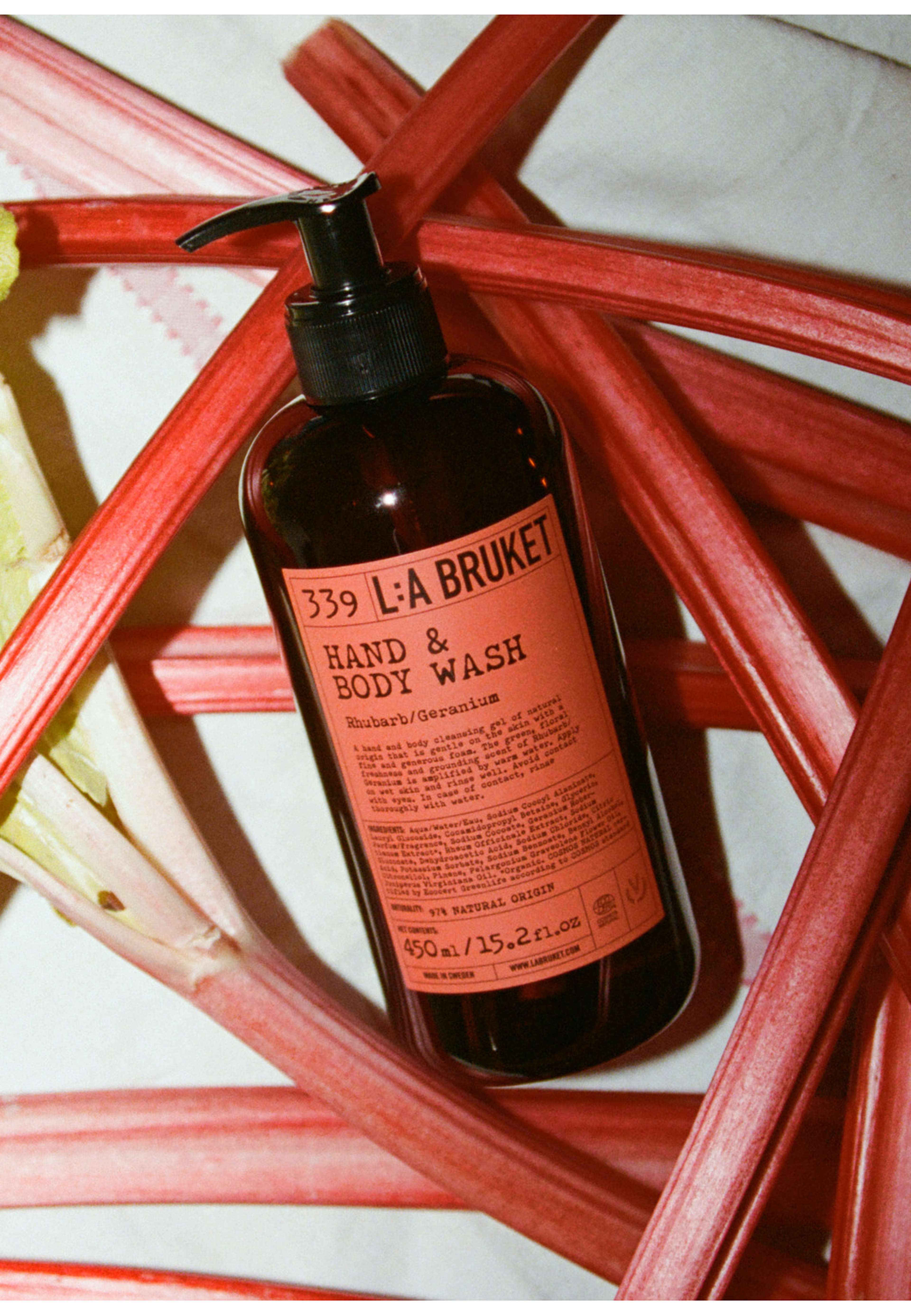 Hand & Body Wash Rhubarb, från L:a Bruket. Klicka för att öppna bilden i stort format