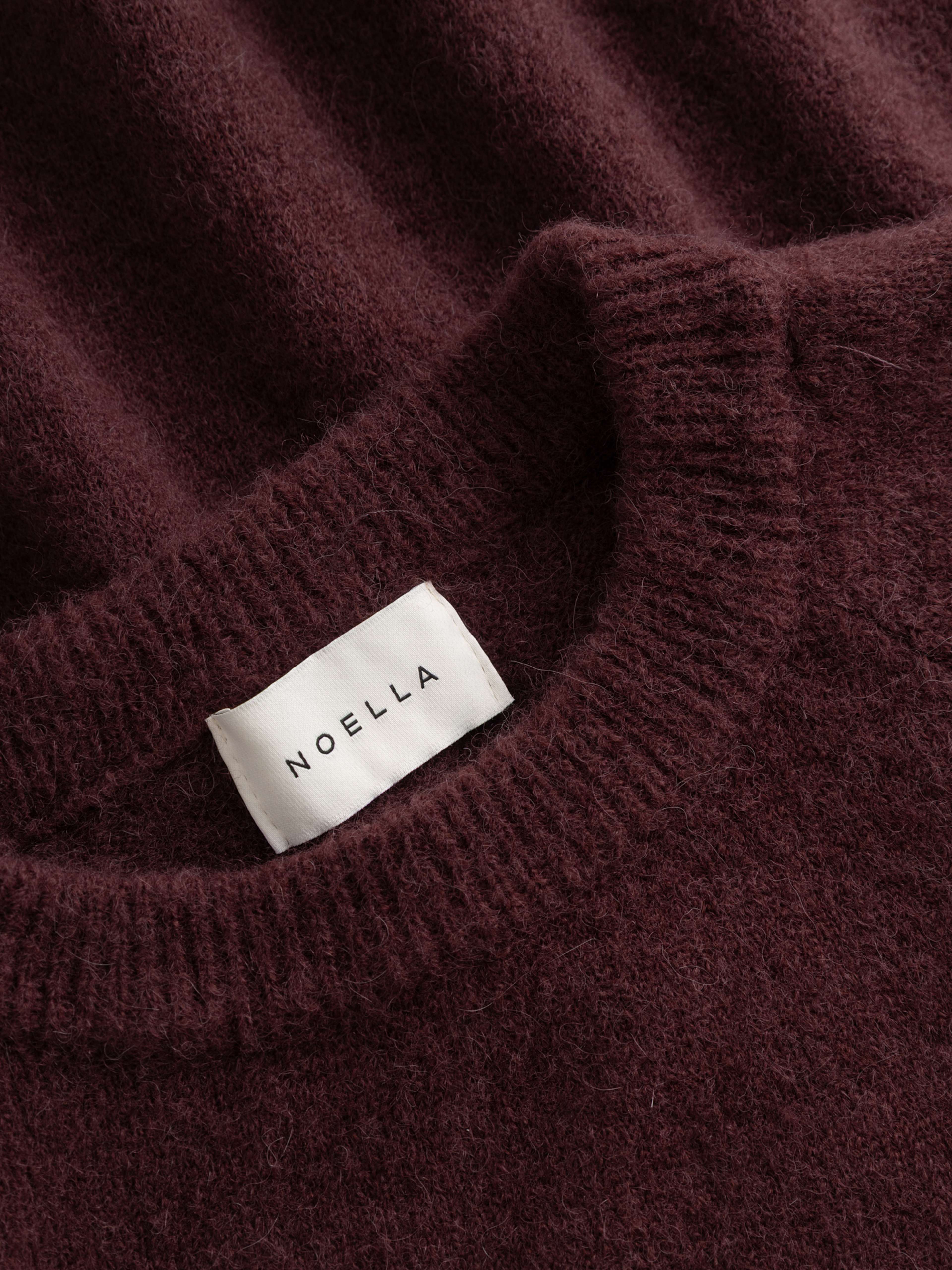 N-marve Knit - Winetasting, från Noella, i färgen winetasting. Klicka för att öppna bilden i stort format