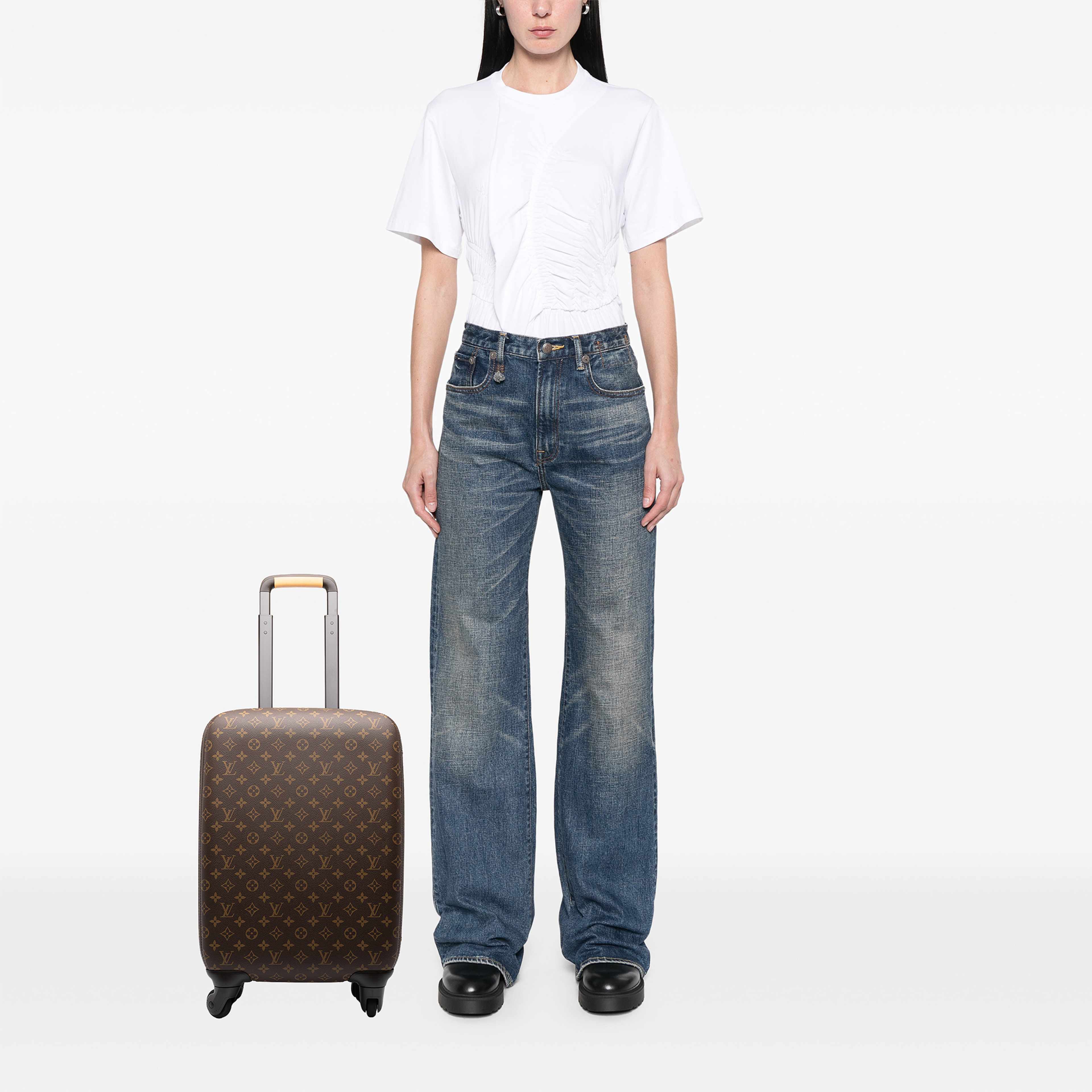 Louis Vuitton Monogram Zephyr 55, från Luxclusif, i färgen brun. Klicka för att öppna bilden i stort format