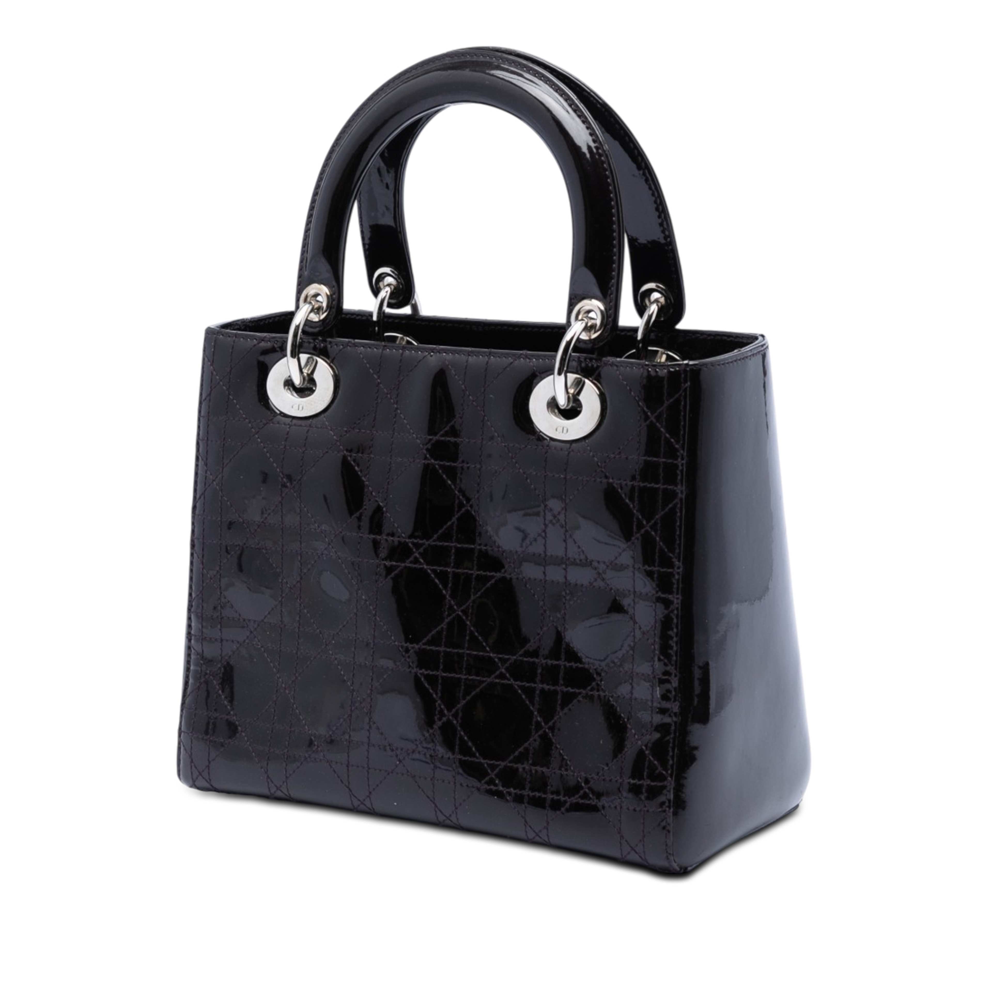 Dior Medium Patent Cannage Stitched Lady Dior, från Luxclusif, i färgen plum. Klicka för att öppna bilden i stort format