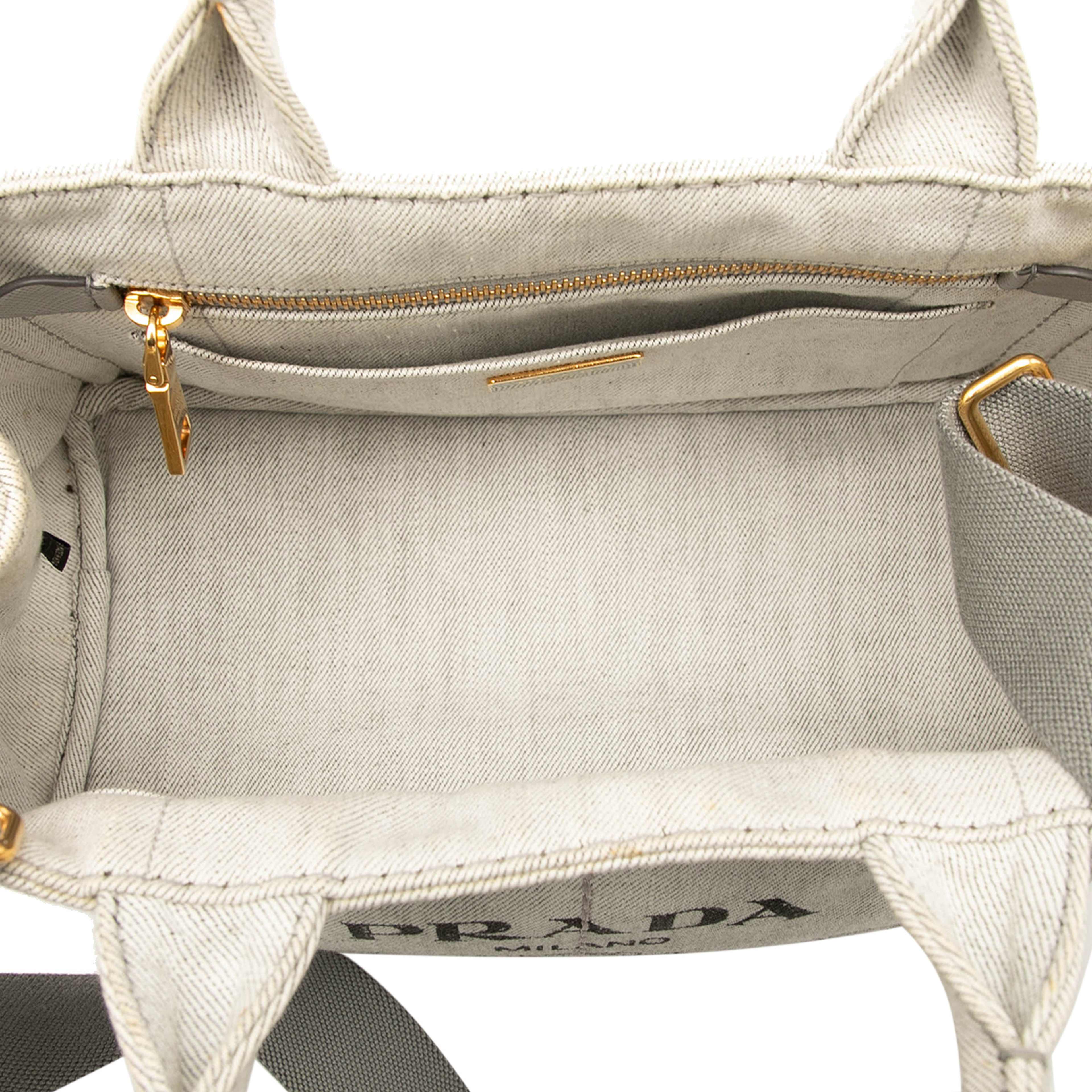 Prada Small Denim Canapa Logo Satchel, från Luxclusif, i färgen light gray. Klicka för att öppna bilden i stort format