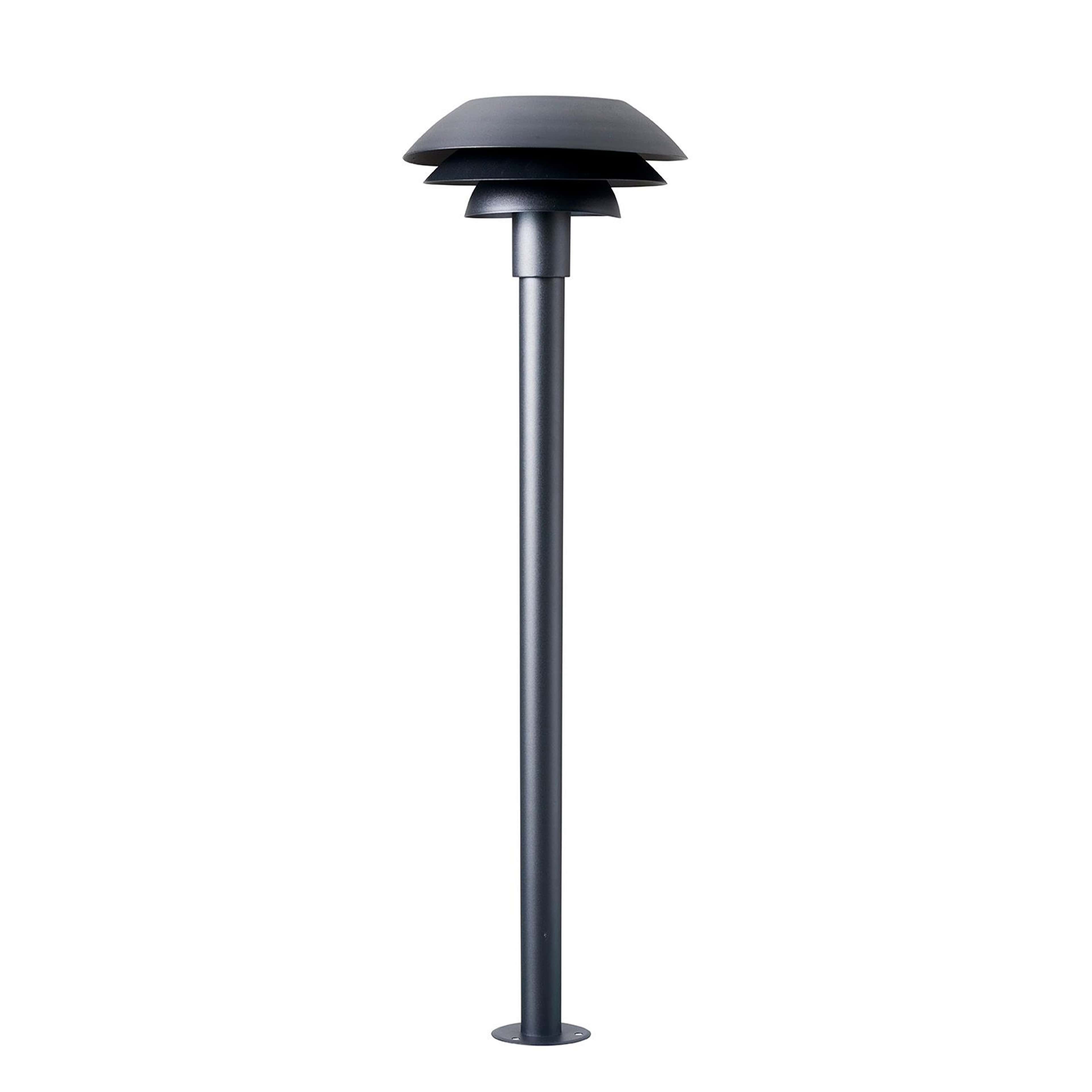 Dl31 Path Lamp, från Dyberg Larsen, i färgen black. Klicka för att öppna bilden i stort format