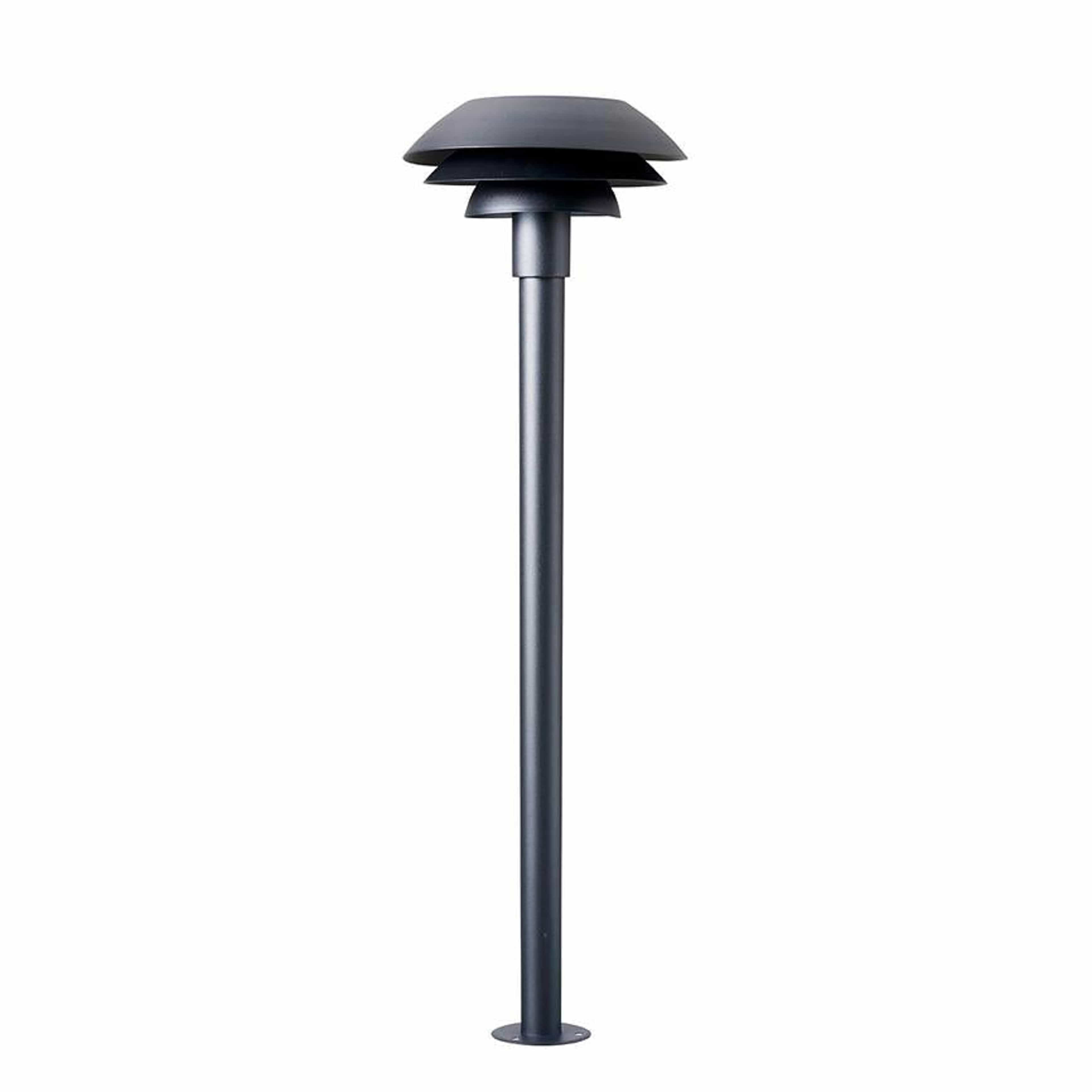 Dl31 Path Lamp, från Dyberg Larsen, i färgen black. Klicka för att öppna bilden i stort format