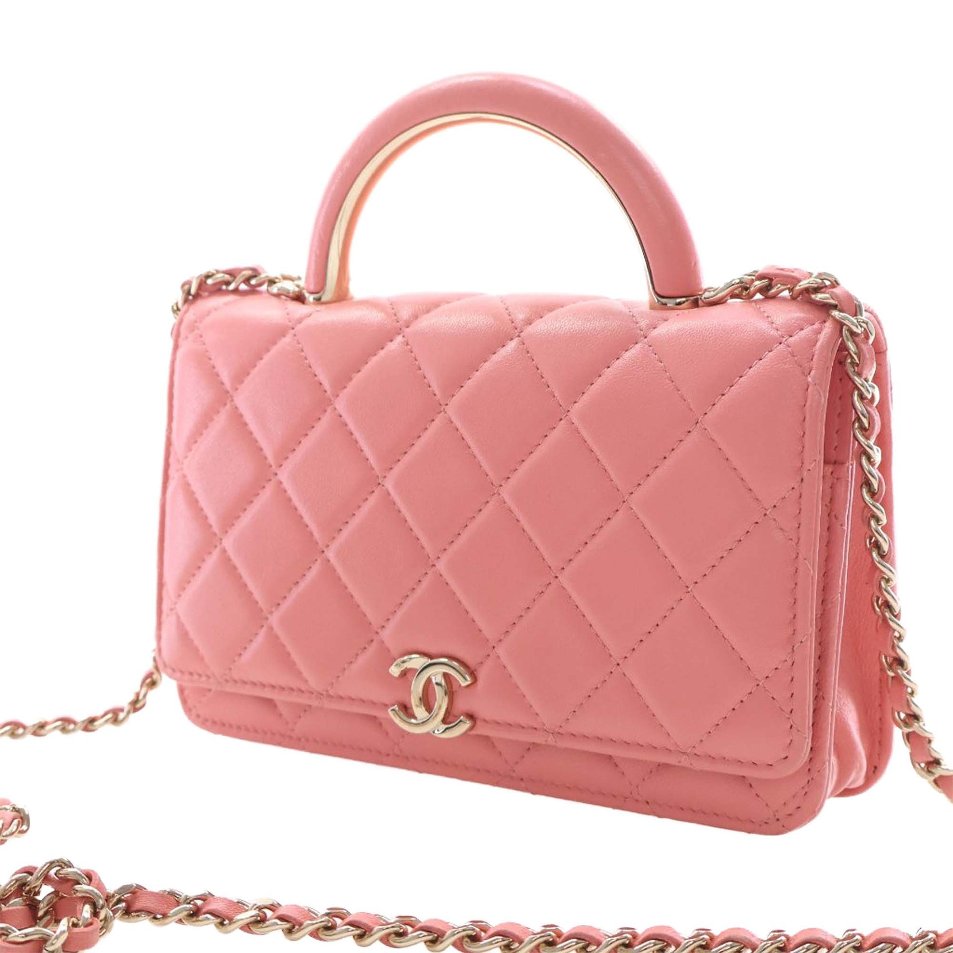 Chanel Cc Quilted Lambskin Top Handle Flap, från Luxclusif, i färgen pink. Klicka för att öppna bilden i stort format