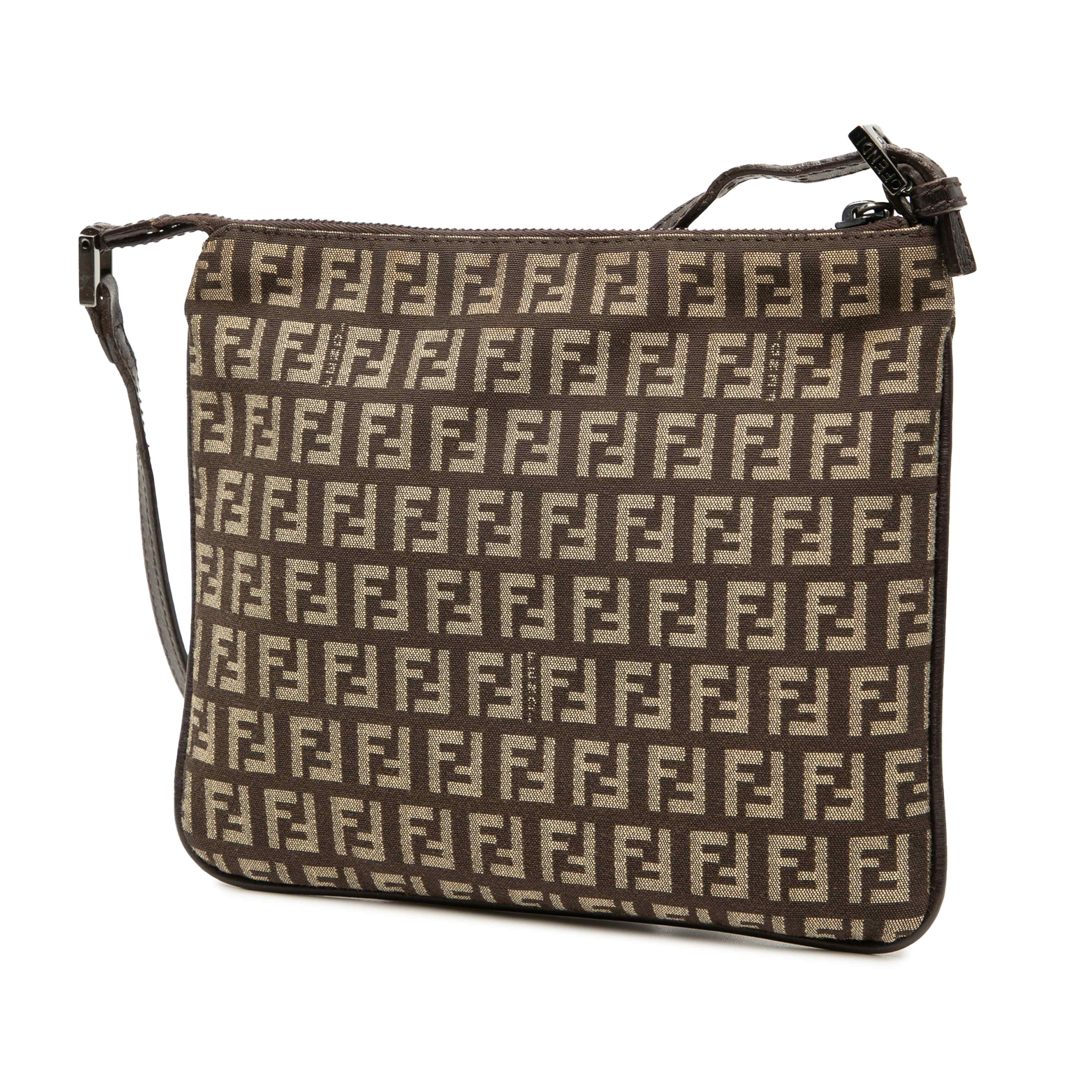 Fendi Zucchino Canvas Crossbody, från Luxclusif, i färgen dark brown. Klicka för att öppna bilden i stort format