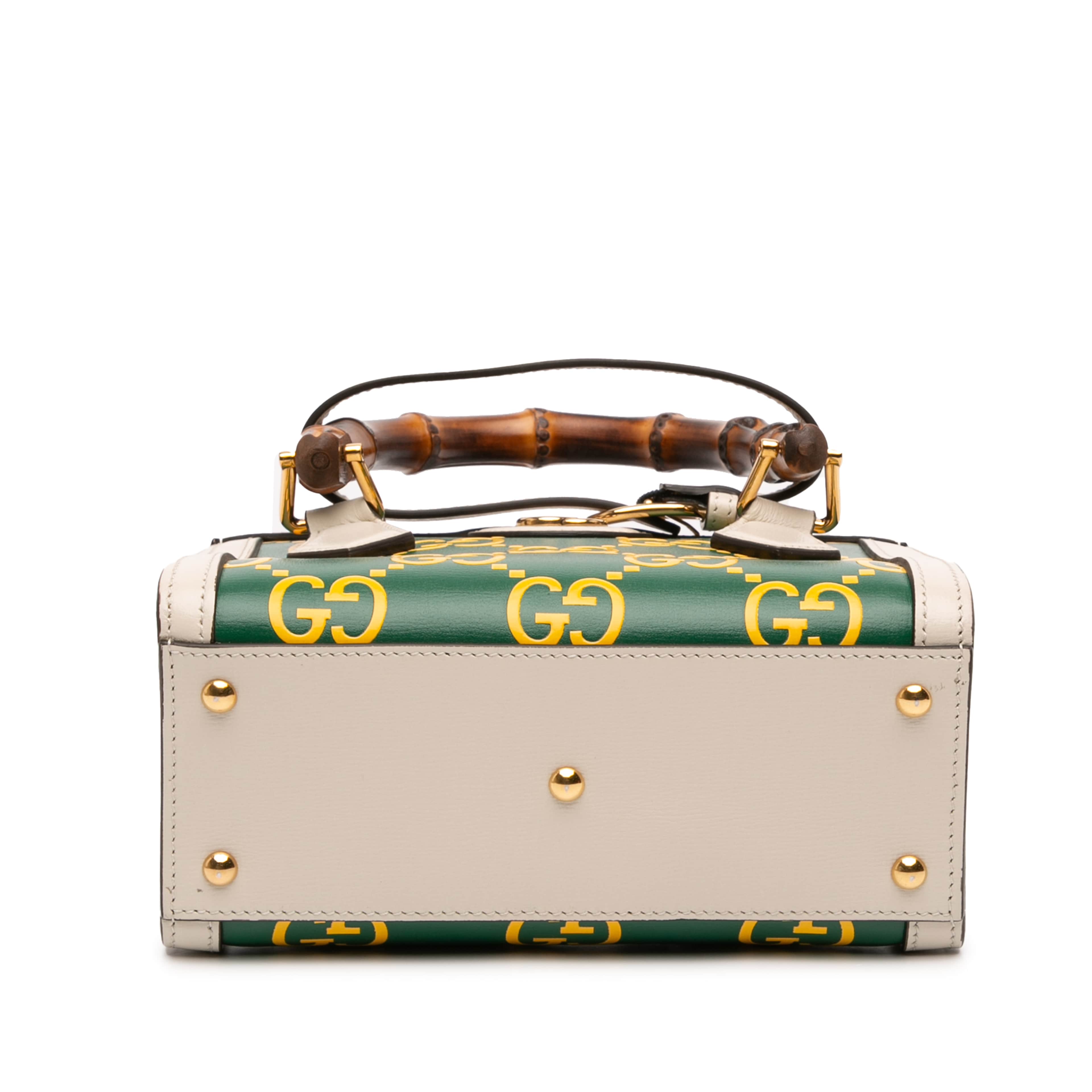 Gucci Mini Leather Bamboo Gg Diana Satchel, från Luxclusif, i färgen green. Klicka för att öppna bilden i stort format