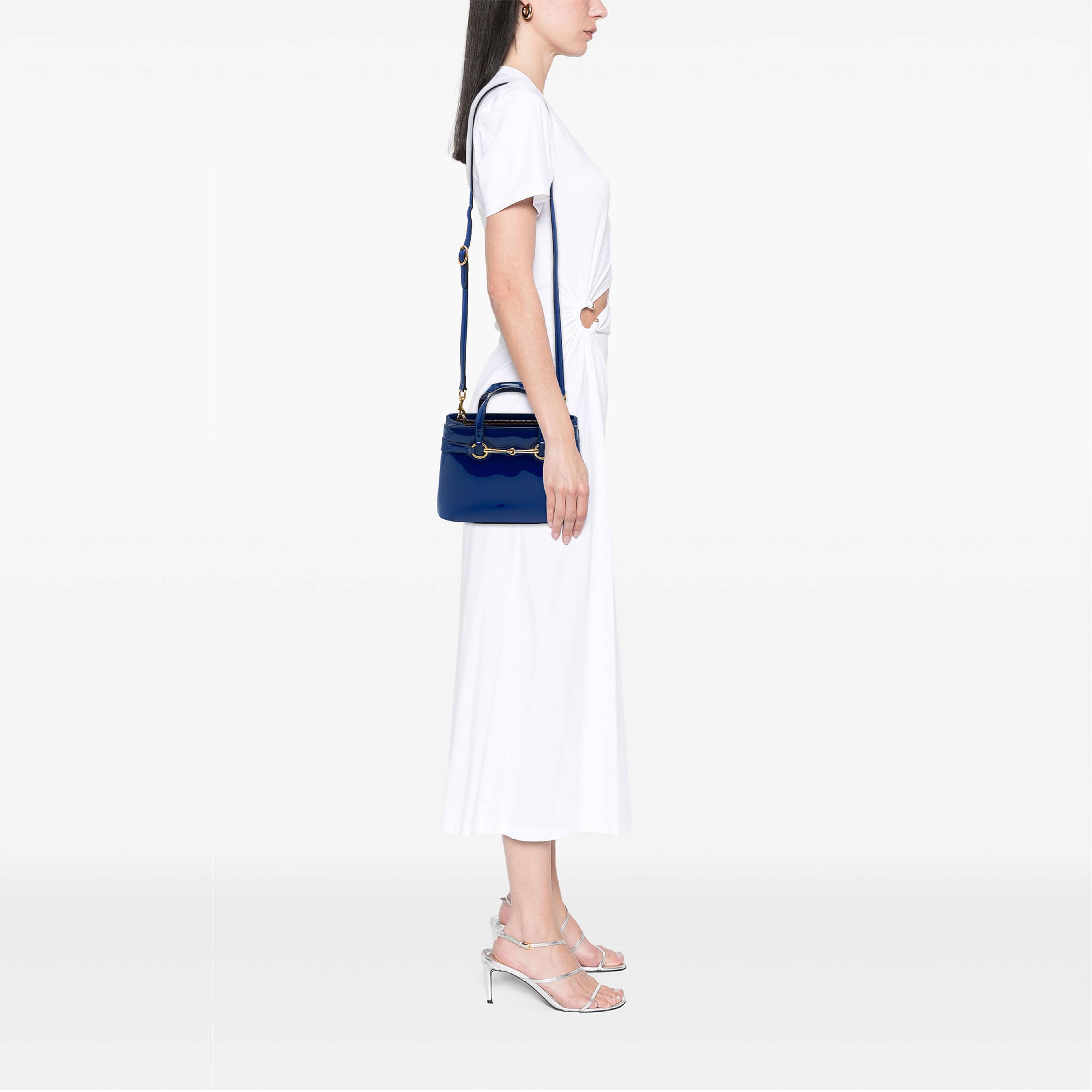 Gucci Patent Bright Bit Satchel, från Luxclusif, i färgen blå. Klicka för att öppna bilden i stort format