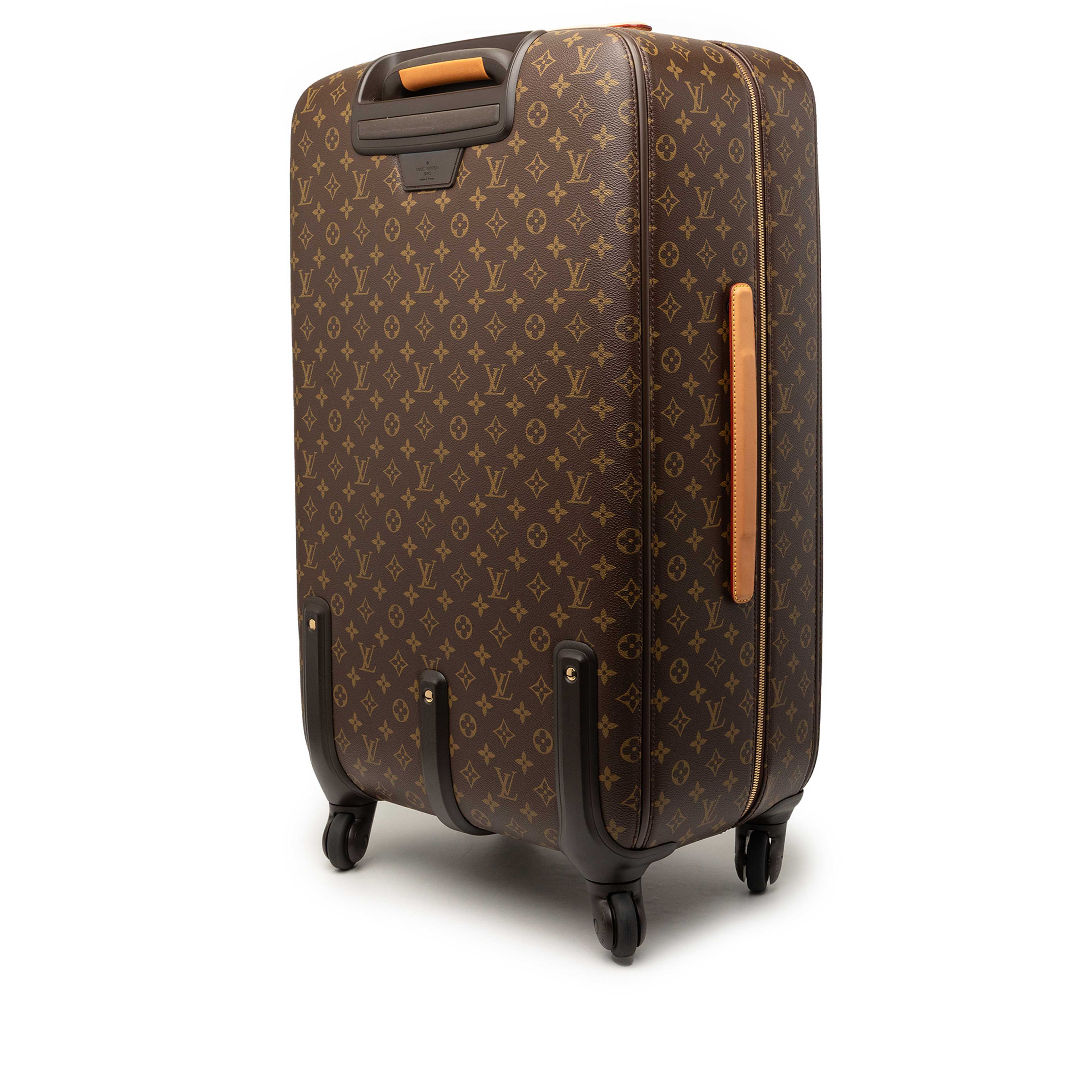 Louis Vuitton Monogram Zephyr 70, från Luxclusif, i färgen brun. Klicka för att öppna bilden i stort format