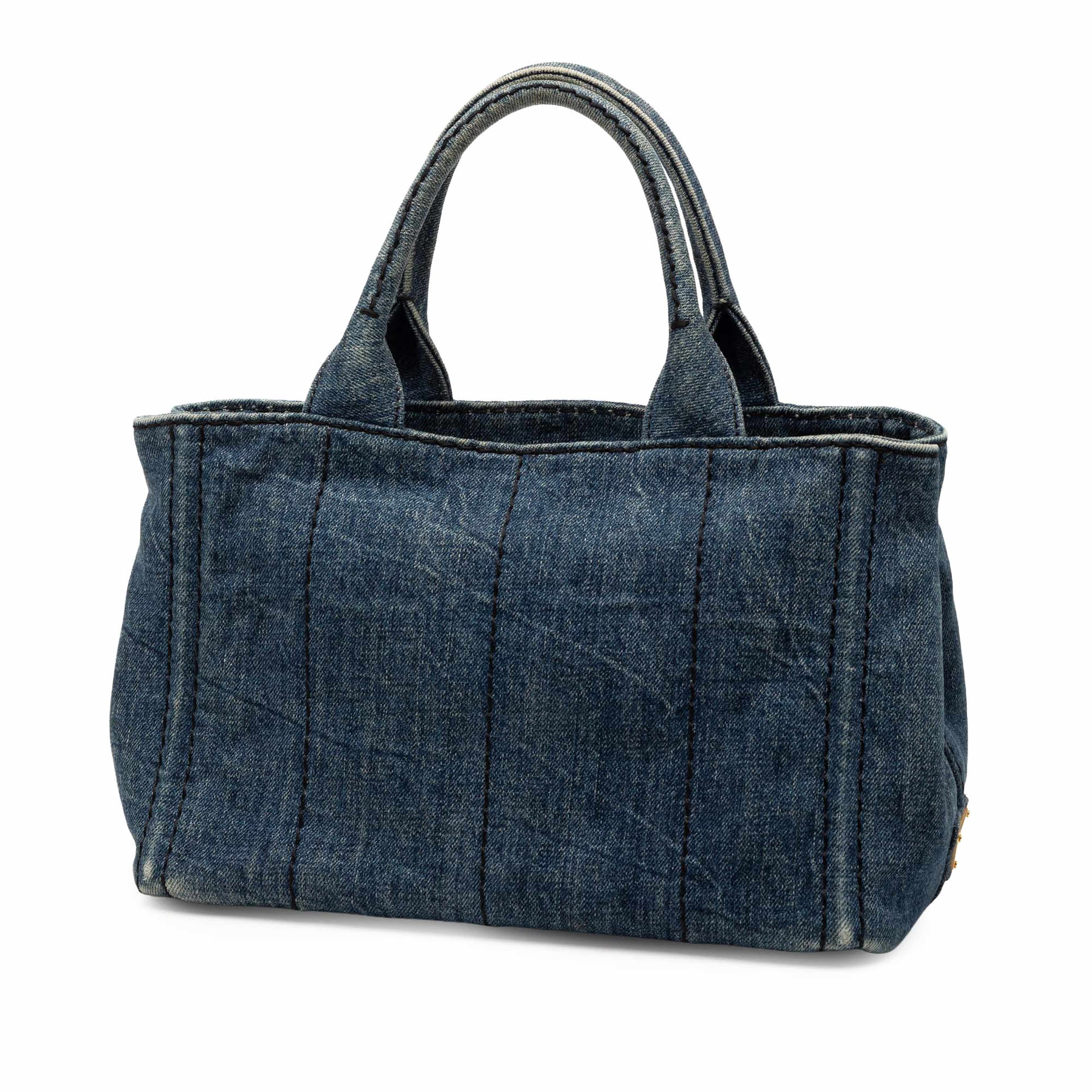 Prada Small Denim Canapa Logo Satchel, från Luxclusif, i färgen blå. Klicka för att öppna bilden i stort format