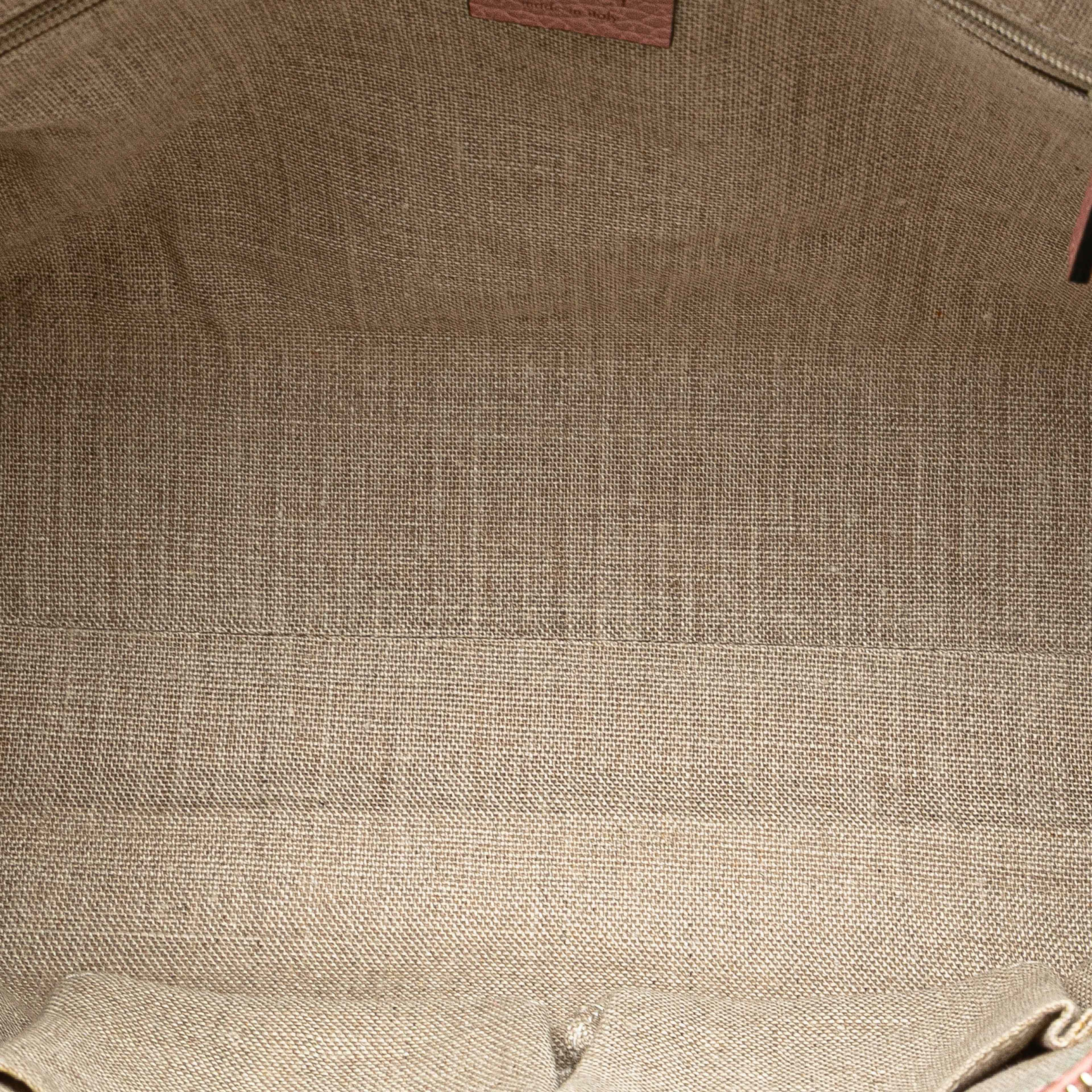 Gucci Dollar Calfskin Gg Charm Satchel, från Luxclusif, i färgen light pink. Klicka för att öppna bilden i stort format