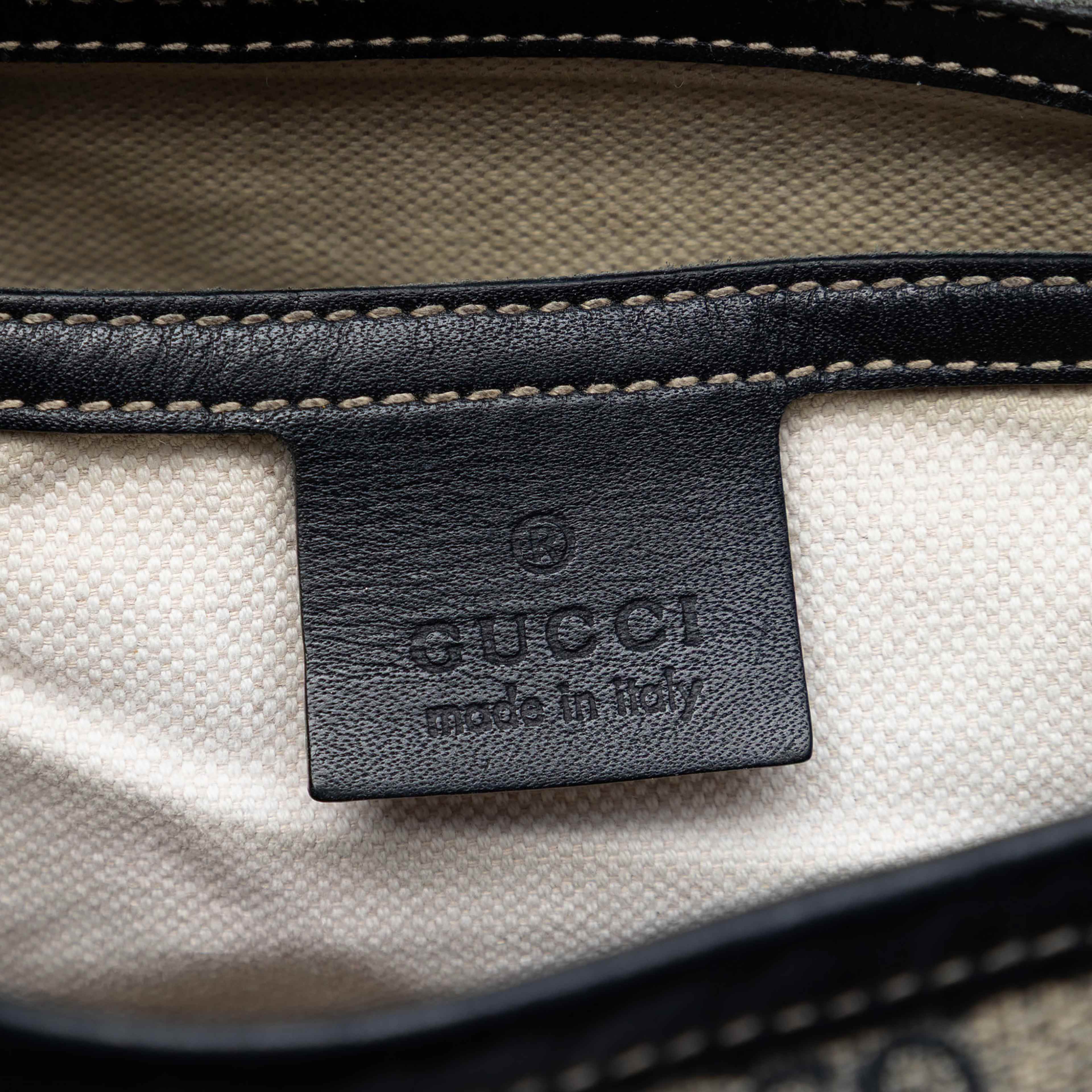 Gucci Gg Supreme Crossbody, från Luxclusif, i färgen beige. Klicka för att öppna bilden i stort format
