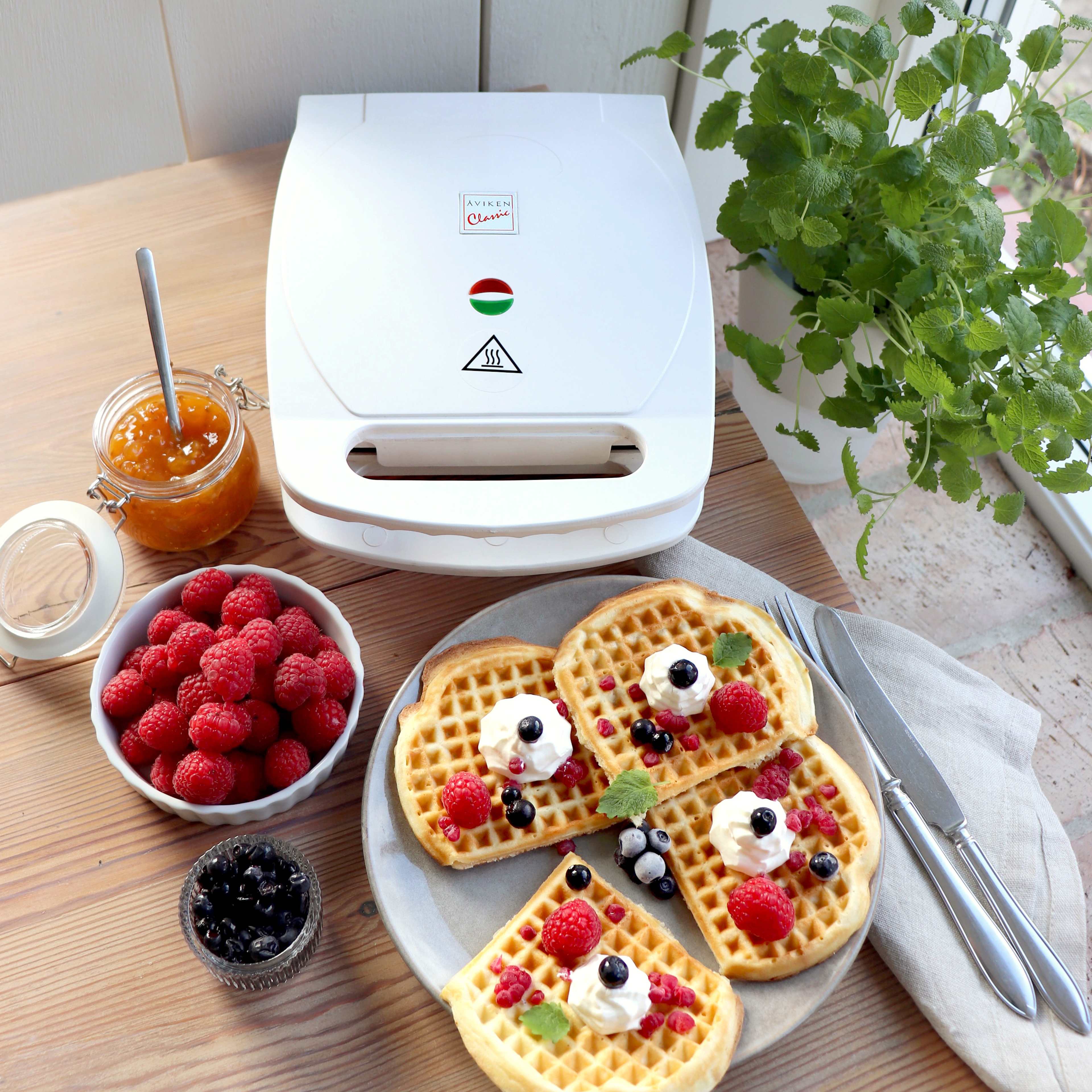 Våffeljärn Singel Classic 904.2 Keramiskt, från Åviken, i färgen vit. Klicka för att öppna bilden i stort format