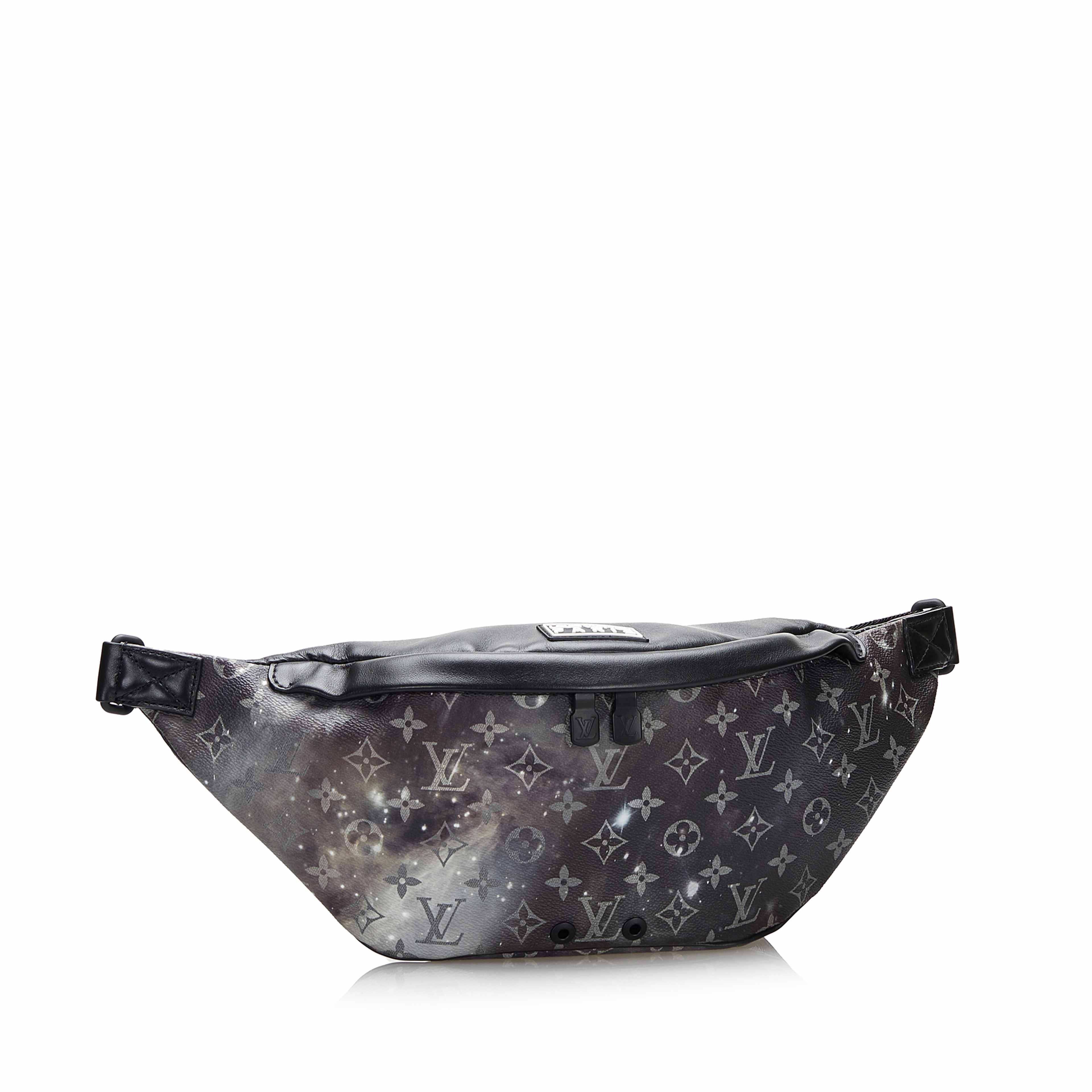 Louis Vuitton Monogram Galaxy Discovery Bumbag