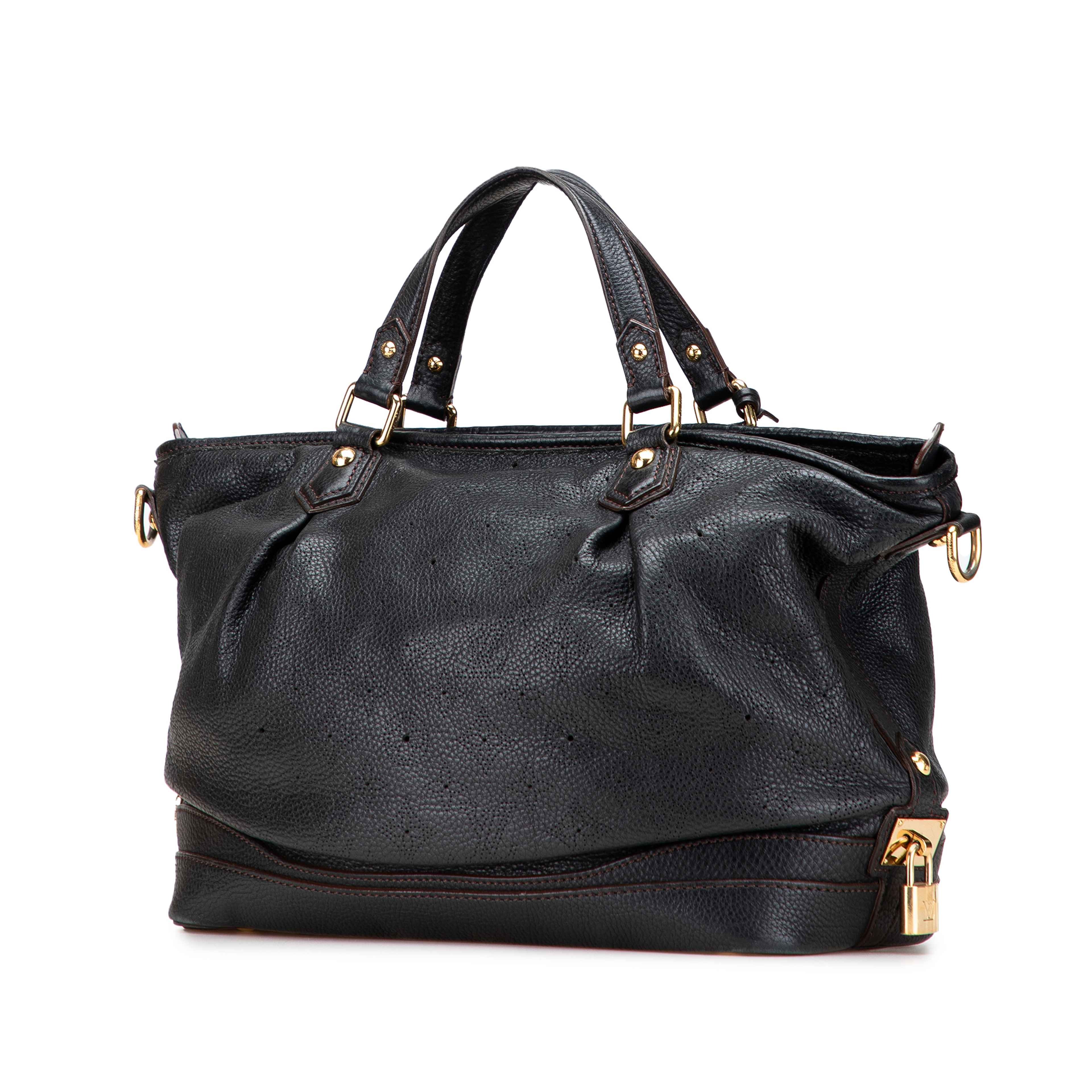 Louis Vuitton Monogram Mahina Stellar Pm, från Luxclusif, i färgen svart. Klicka för att öppna bilden i stort format