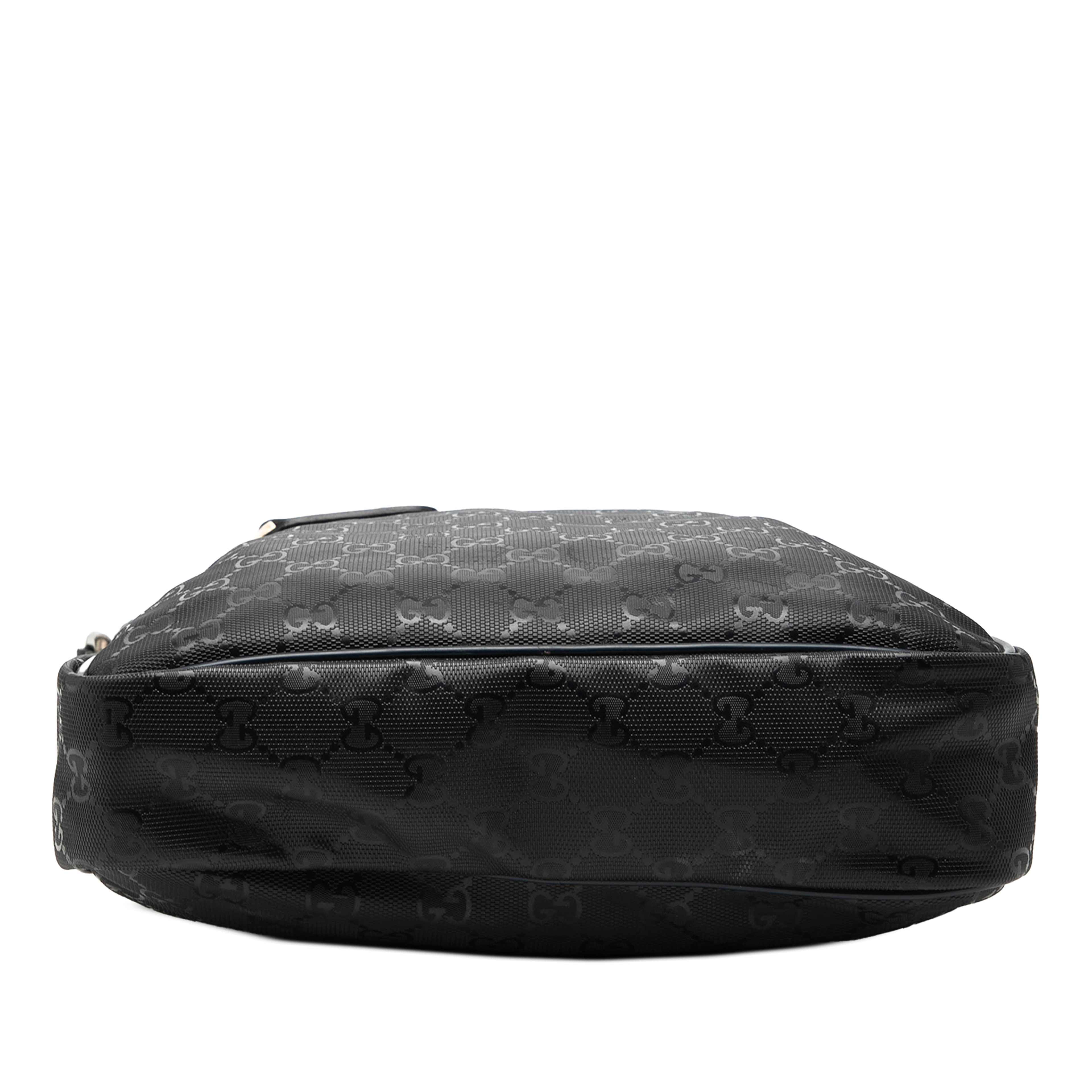 Gucci Gg Imprime Crossbody, från Luxclusif, i färgen black. Klicka för att öppna bilden i stort format