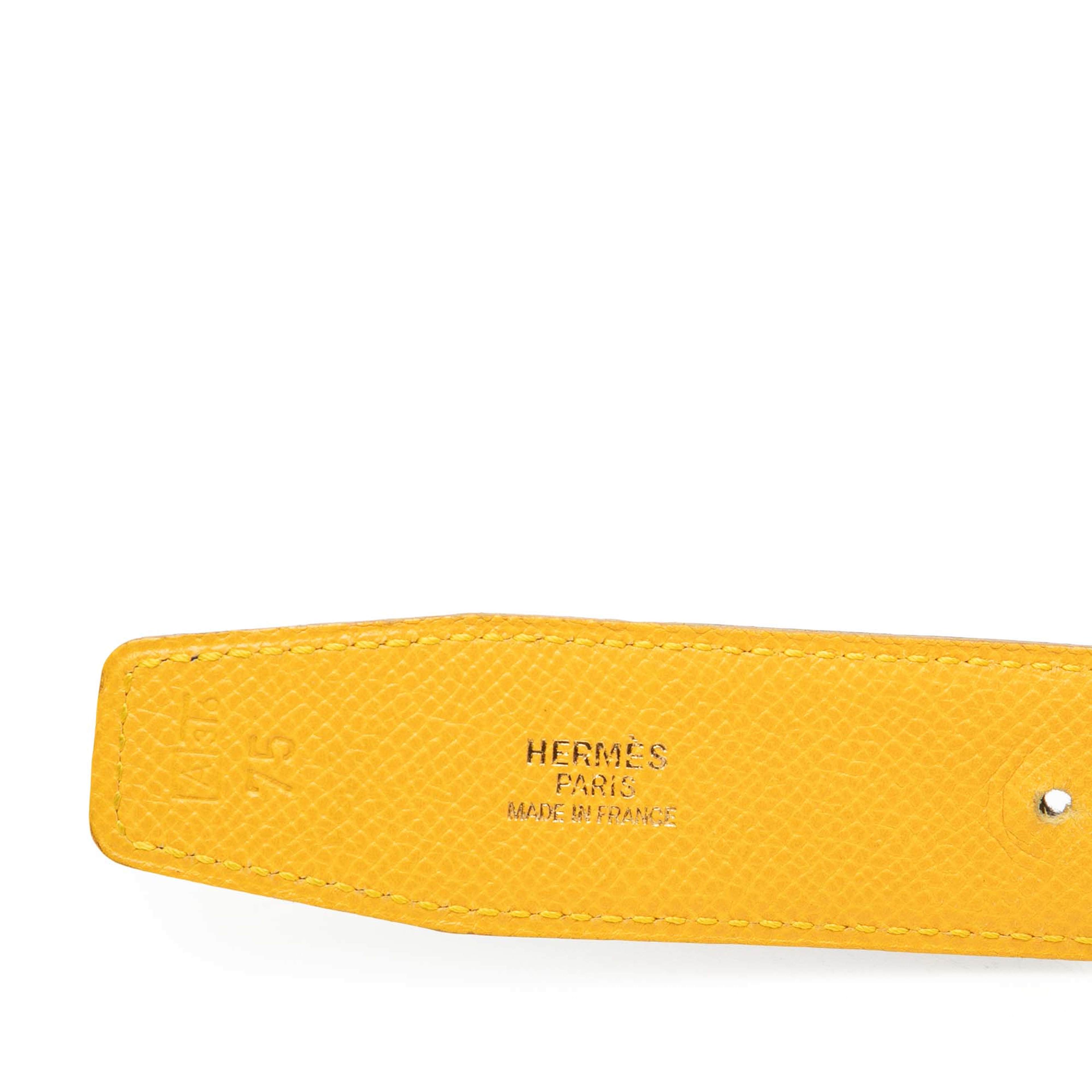 Hermès Box Calf And Courchevel Constance H Reversible Belt, från Luxclusif, i färgen black. Klicka för att öppna bilden i stort format