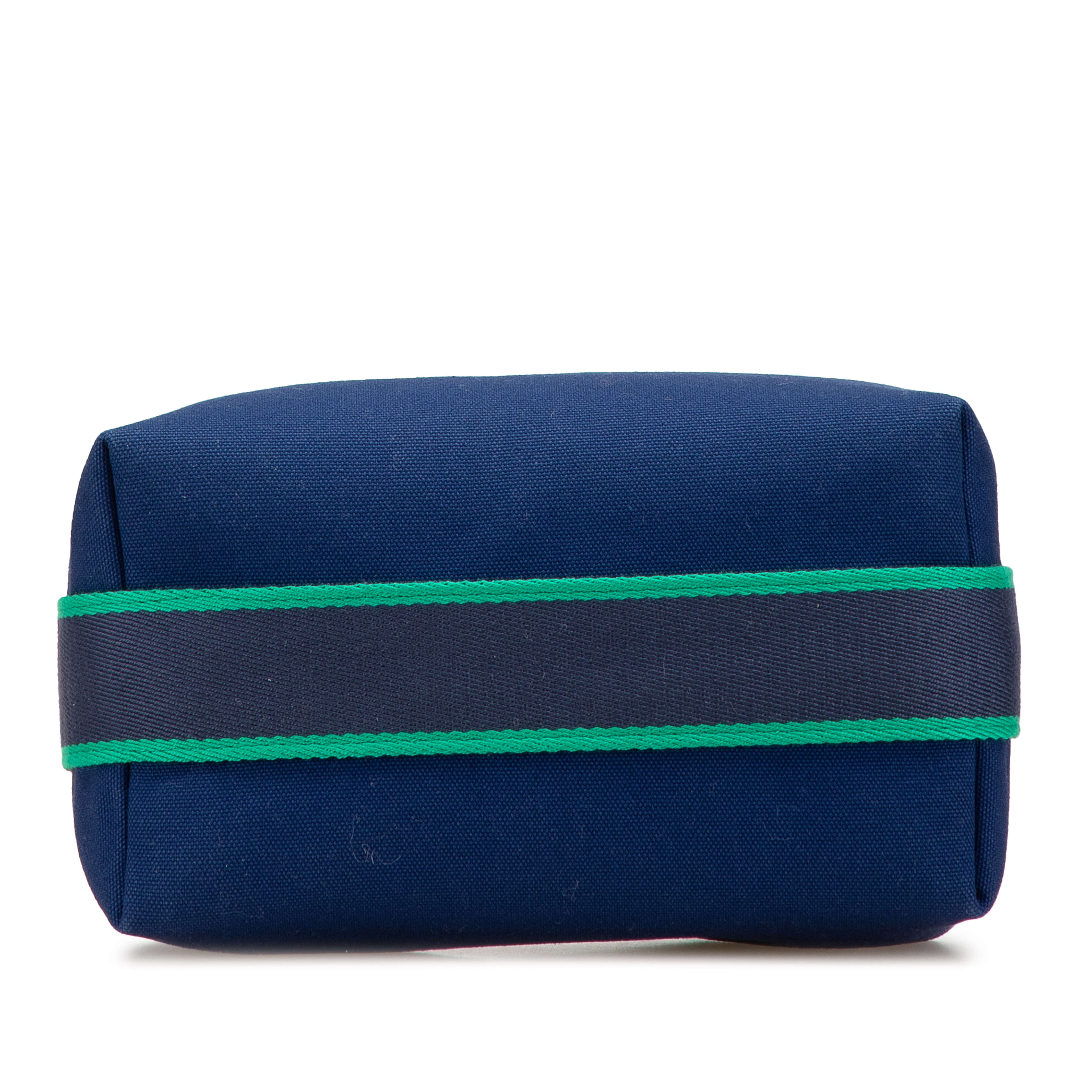 Hermès Small Canvas Bride A Brac, från Luxclusif, i färgen dark blue. Klicka för att öppna bilden i stort format