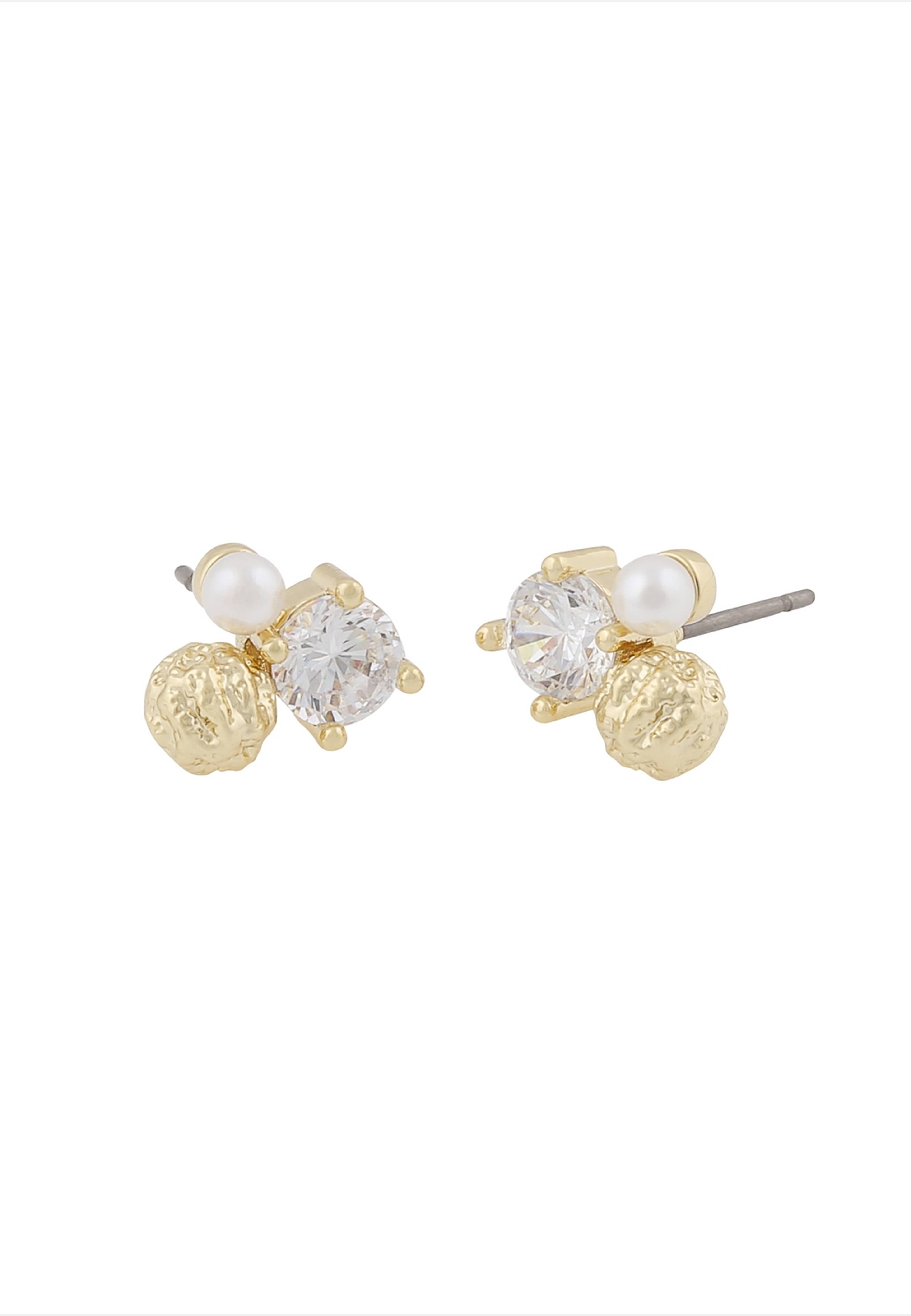 Brittany Small Ear