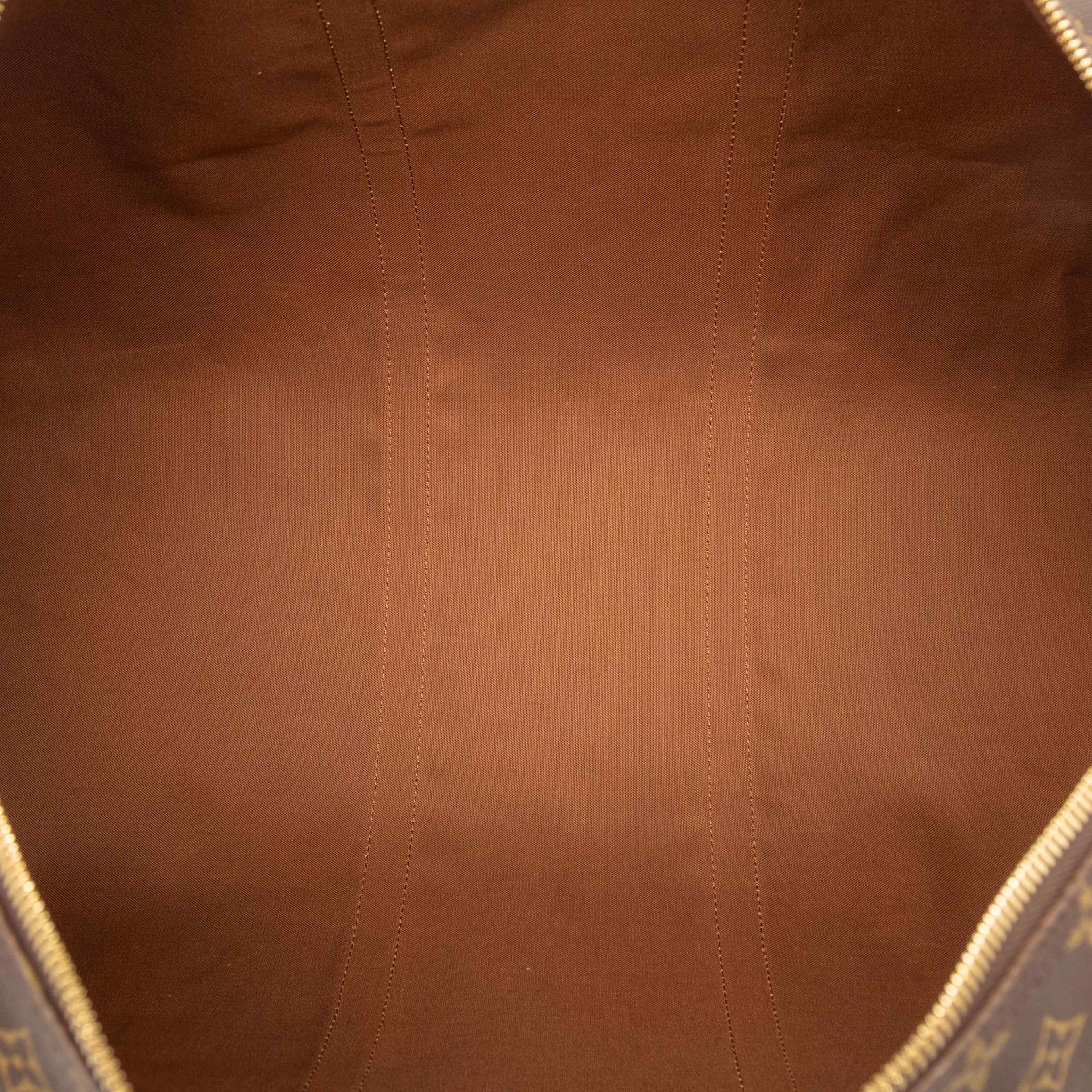 Louis Vuitton Monogram Keepall 60, från Luxclusif, i färgen brown. Klicka för att öppna bilden i stort format