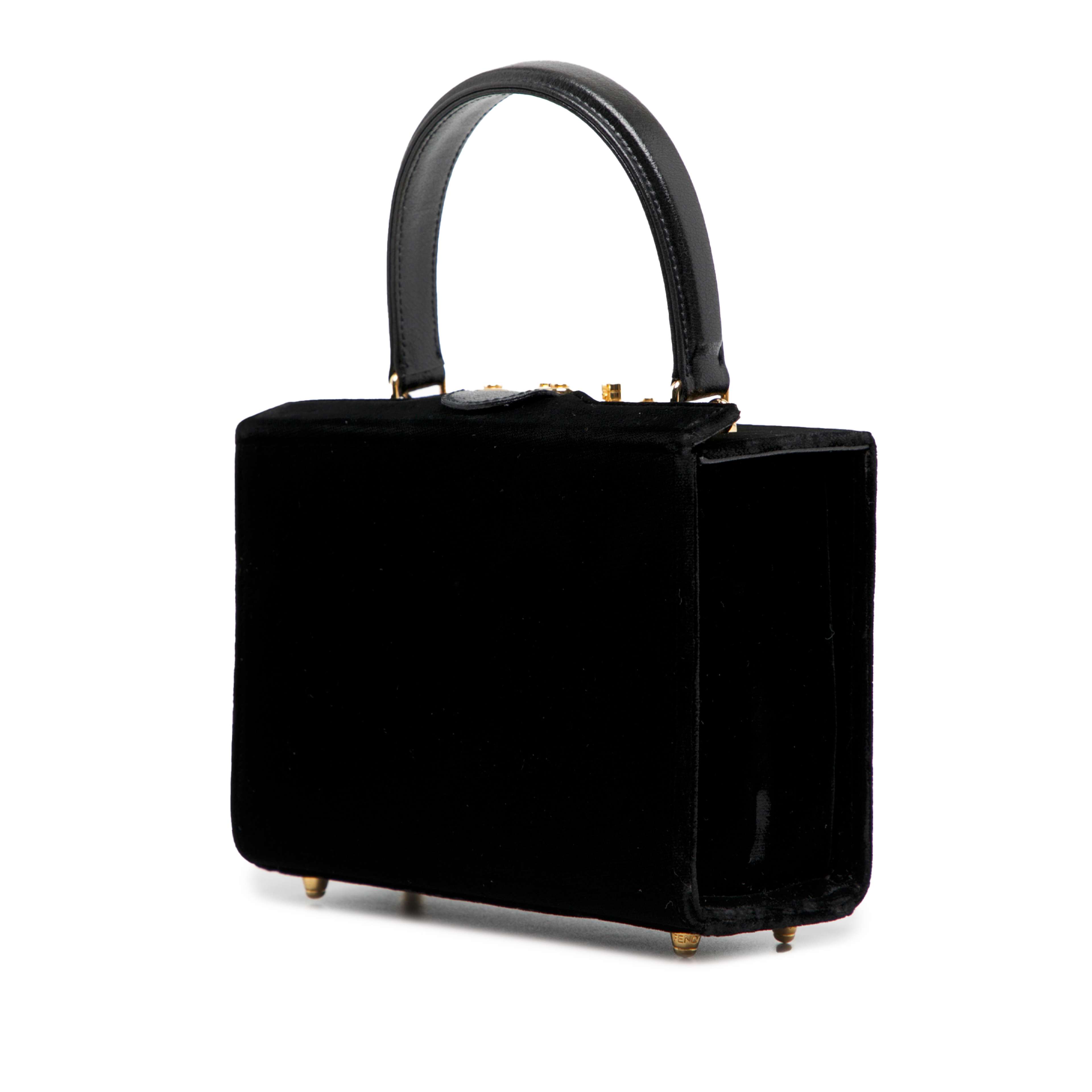 Fendi Velvet Push Lock Box Satchel, från Luxclusif, i färgen black. Klicka för att öppna bilden i stort format
