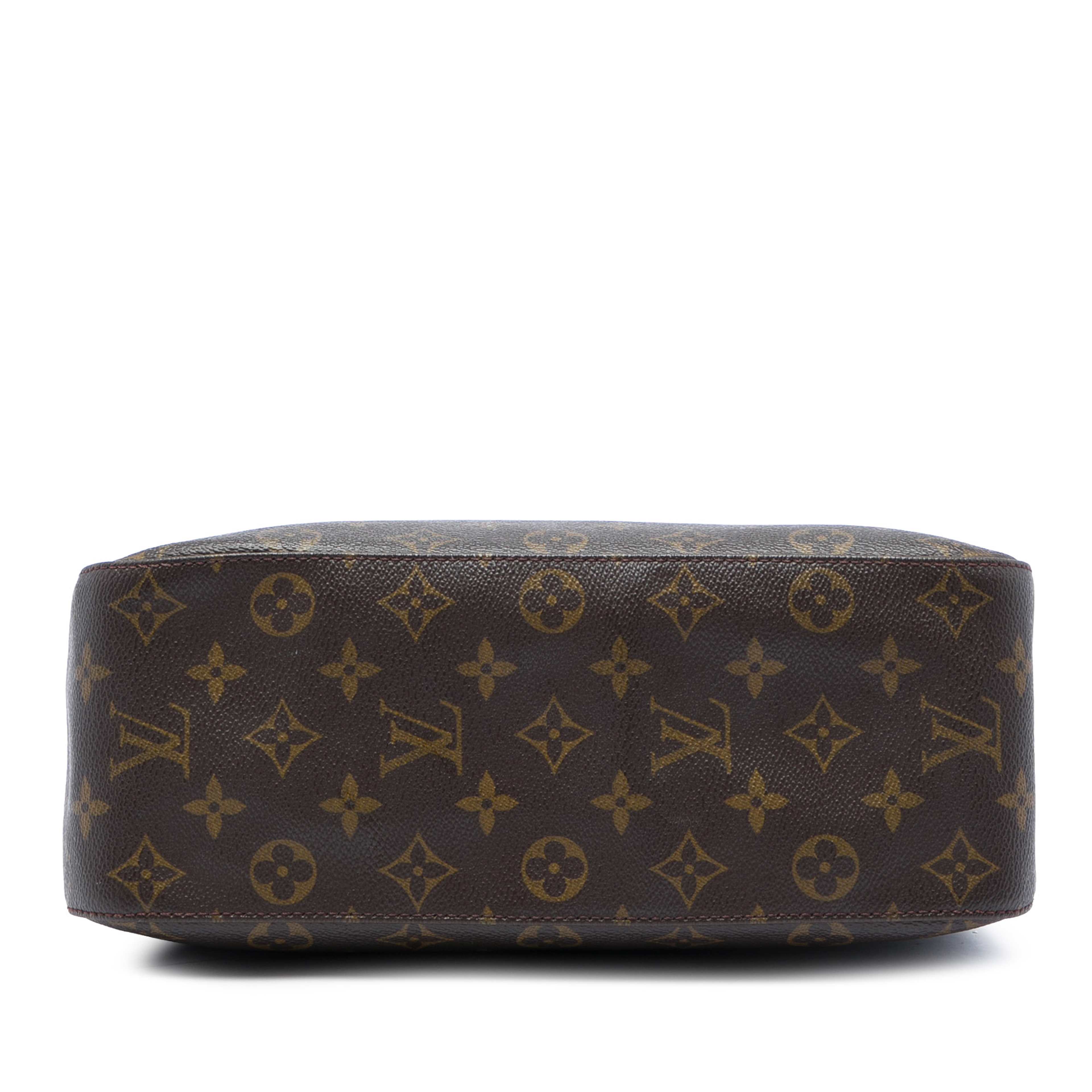Louis Vuitton Monogram Looping Gm, från Luxclusif, i färgen brun. Klicka för att öppna bilden i stort format