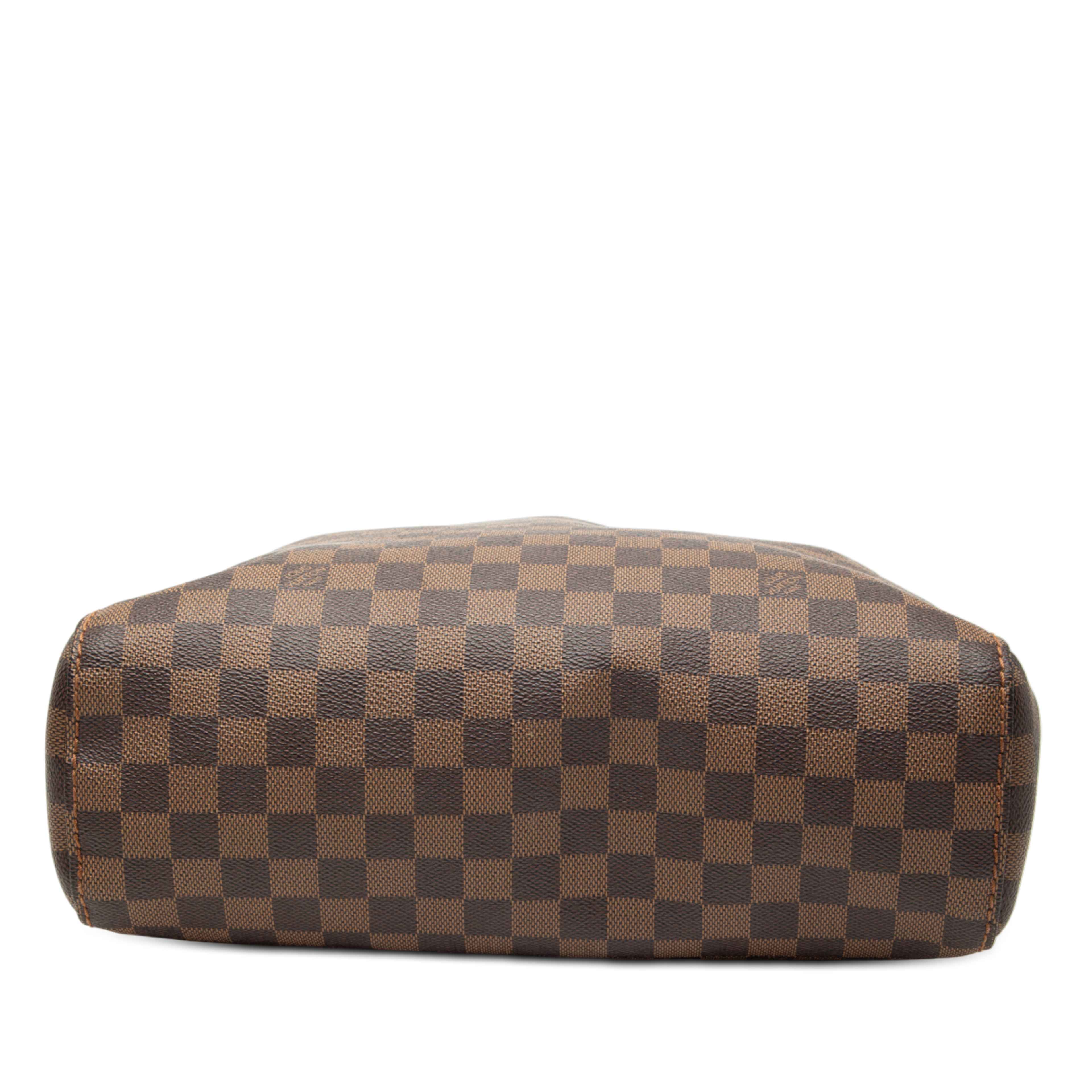 Louis Vuitton Damier Ebene Portobello Pm, från Luxclusif, i färgen brown. Klicka för att öppna bilden i stort format