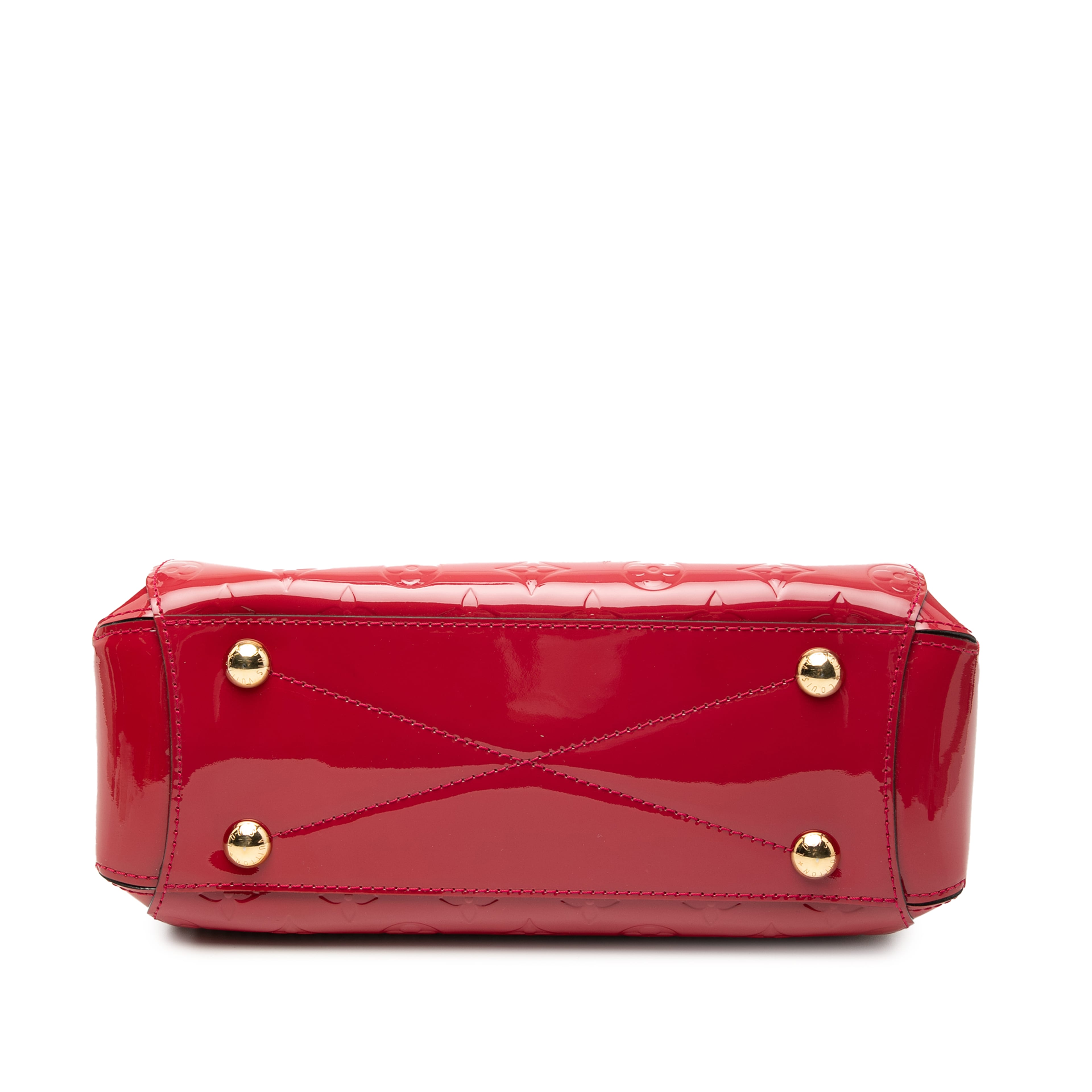 Louis Vuitton Monogram Vernis Montaigne Bb, från Luxclusif, i färgen red. Klicka för att öppna bilden i stort format