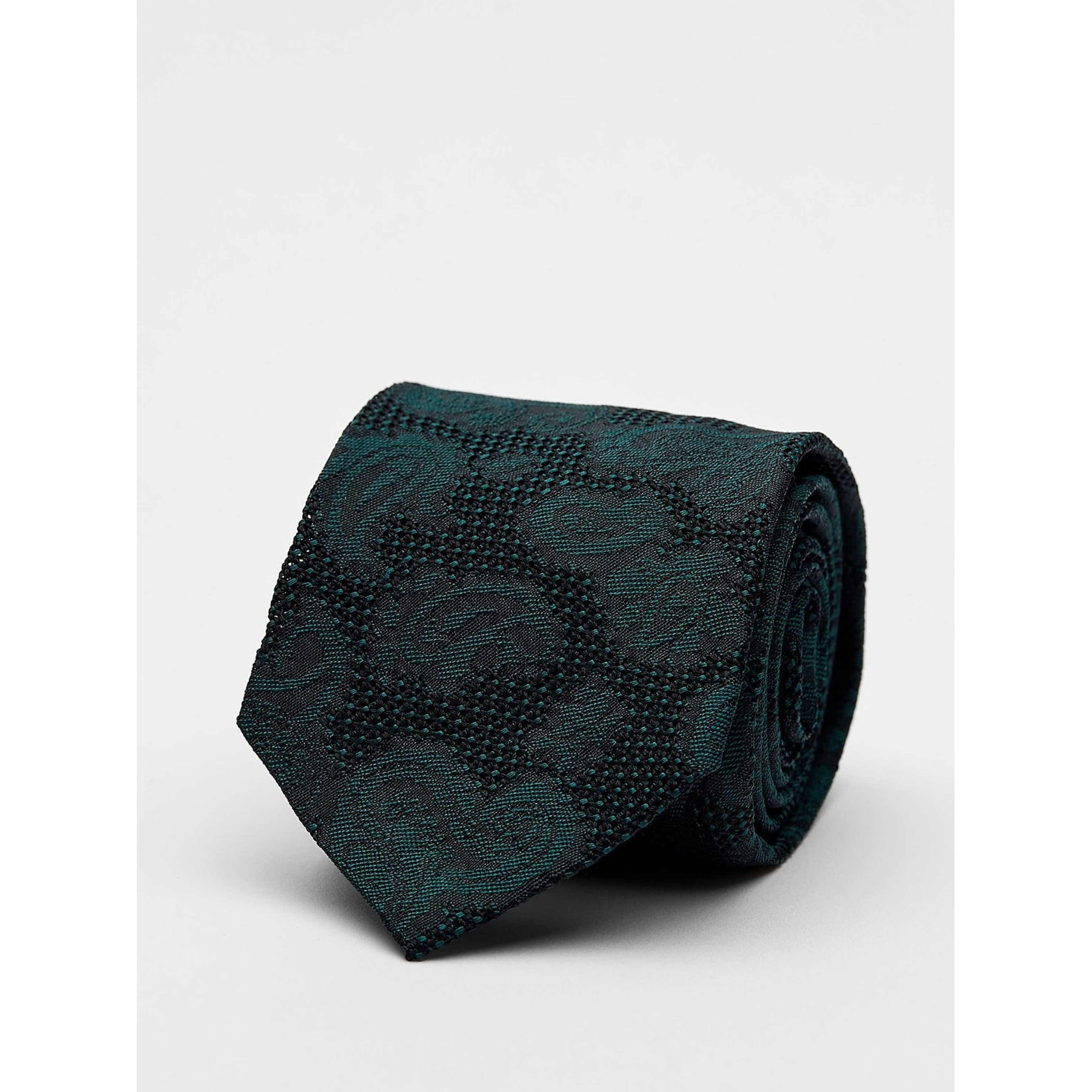 Grenadine Tie