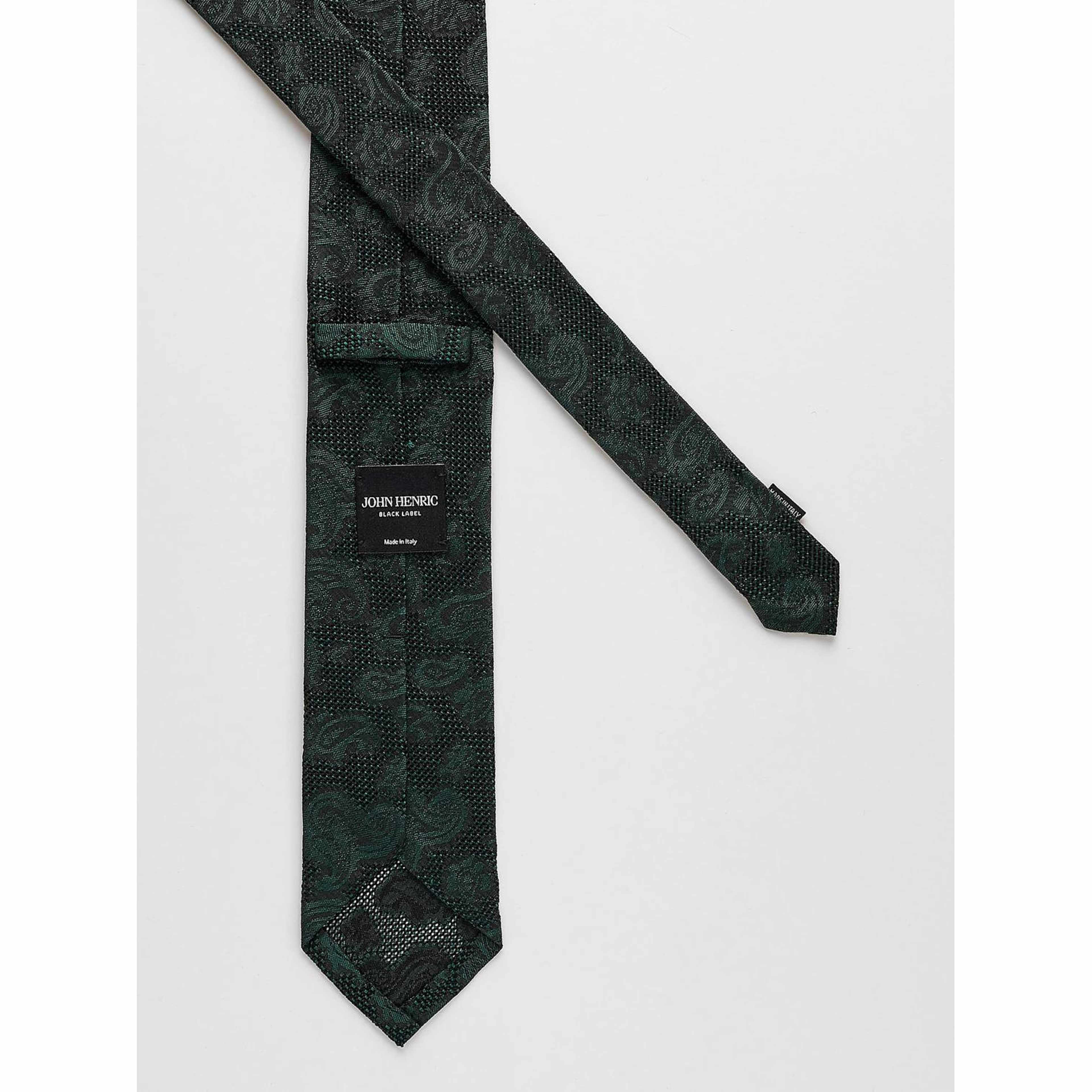Grenadine Tie