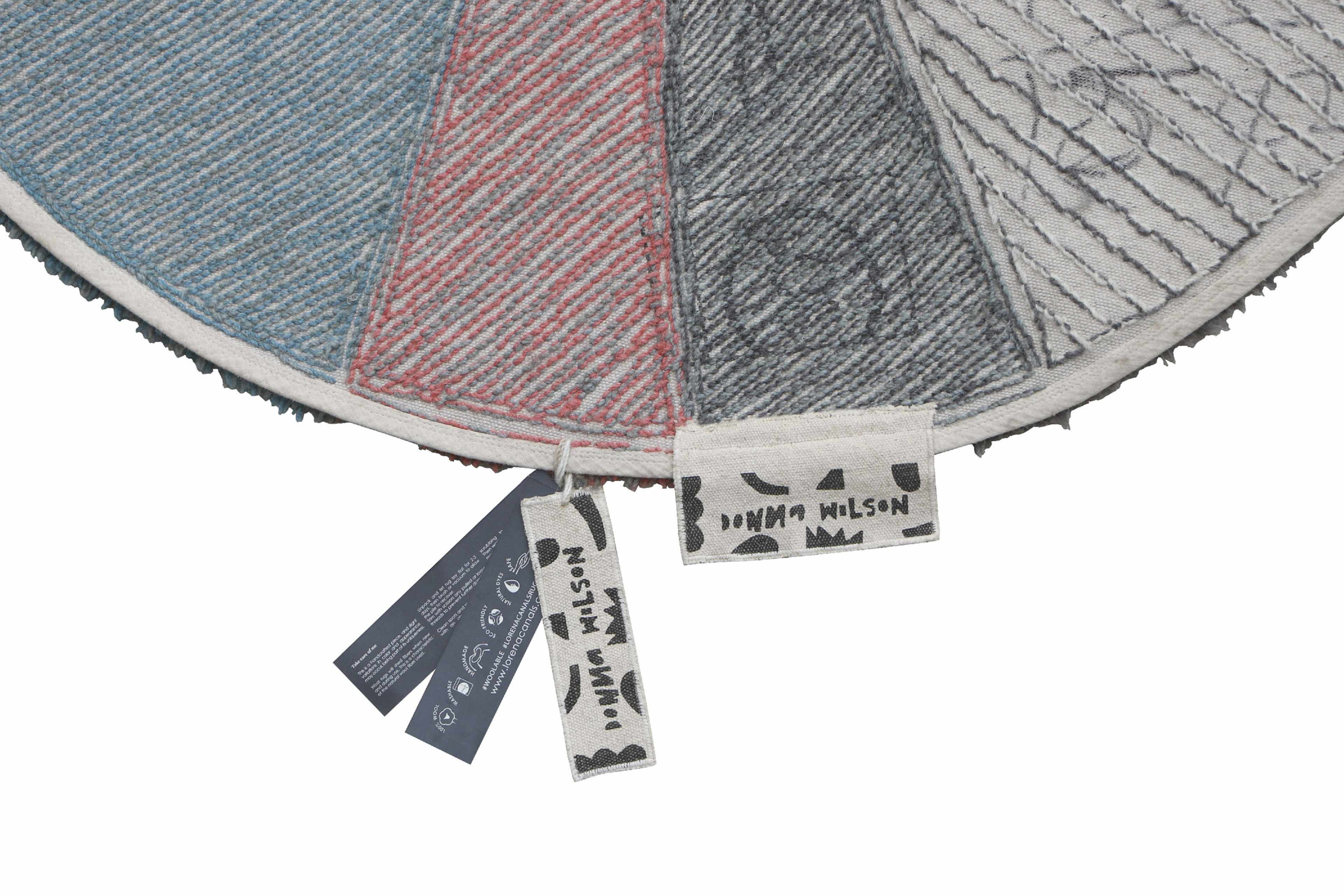 Tvättbar Ullmatta Woolable Pie Chart, från LORENA CANALS, i färgen Multicolor. Klicka för att öppna bilden i stort format