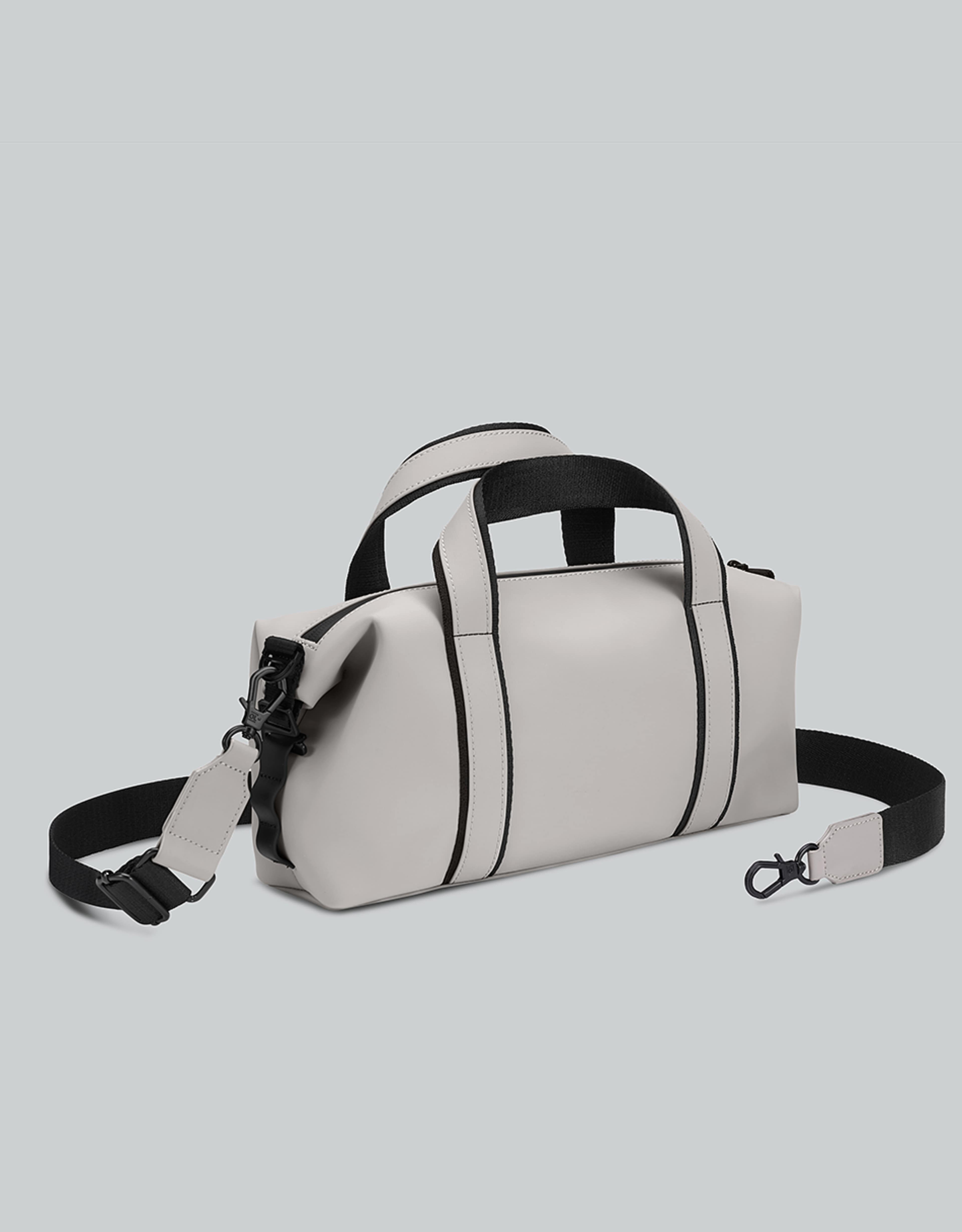 Spläsh Weekender Mini, från Gaston Luga, i färgen taupe. Klicka för att öppna bilden i stort format