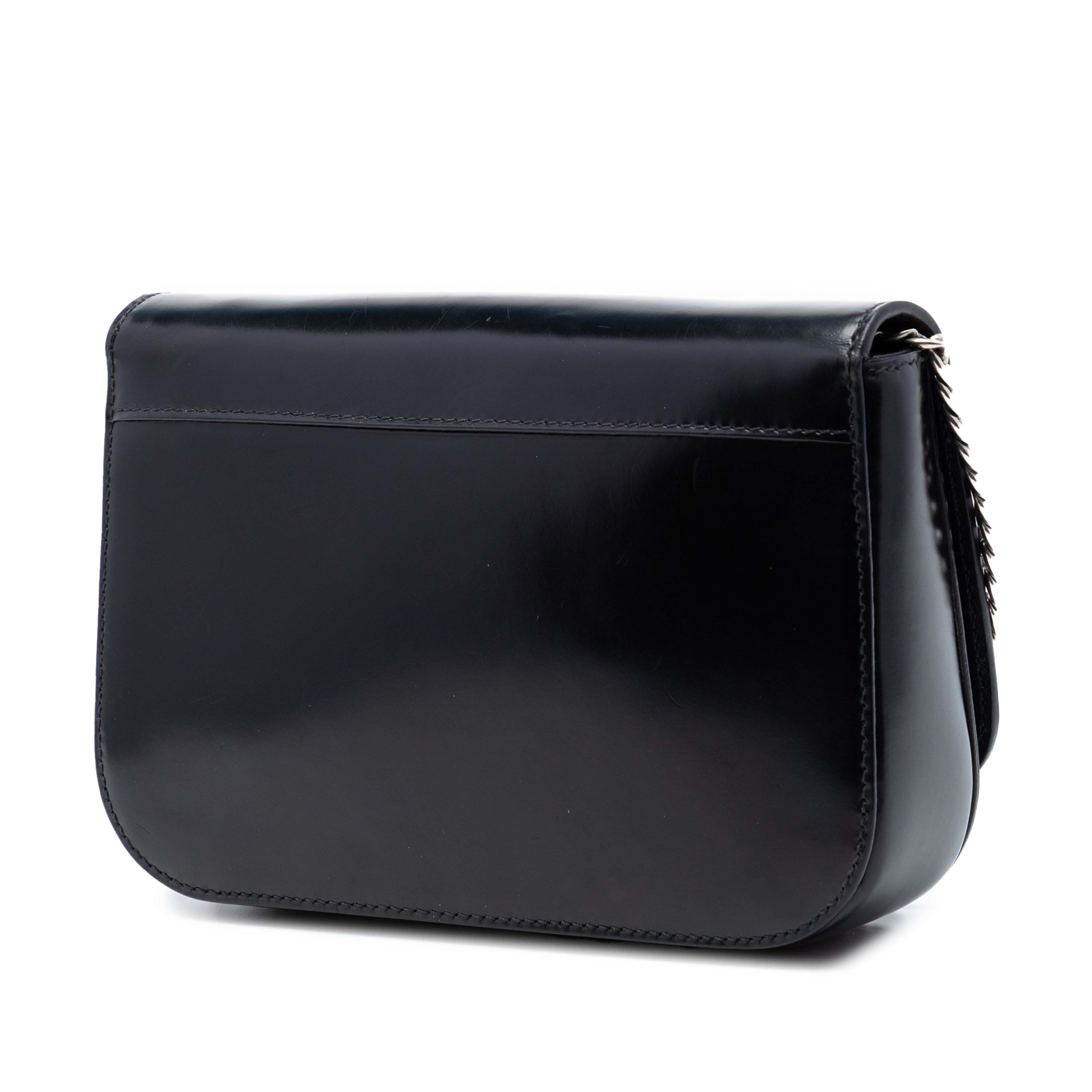 Prada Spazzolato Leather Sybille Flap Crossbody, från Luxclusif, i färgen black. Klicka för att öppna bilden i stort format