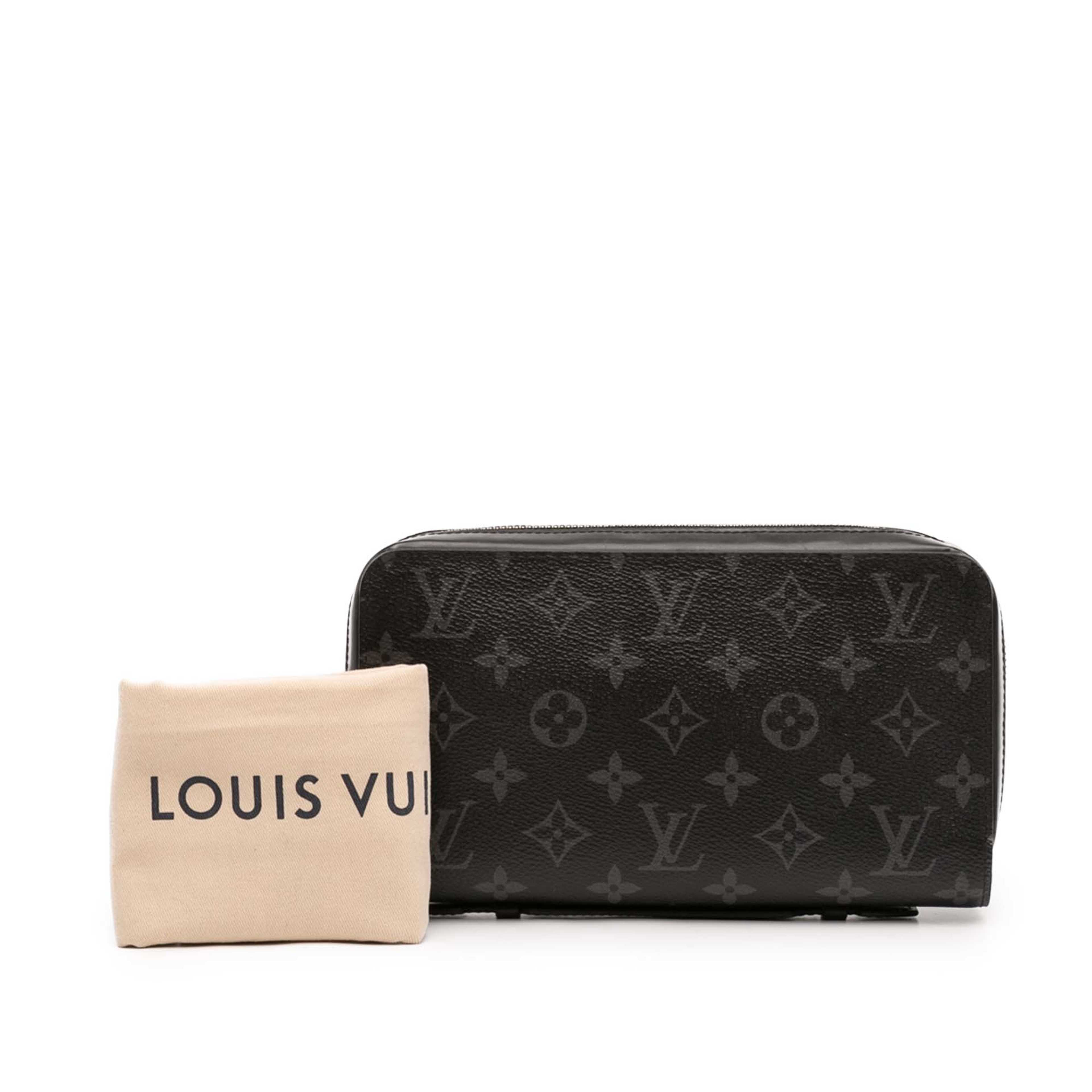 Louis Vuitton Monogram Eclipse Zippy Xl, från Luxclusif, i färgen svart. Klicka för att öppna bilden i stort format
