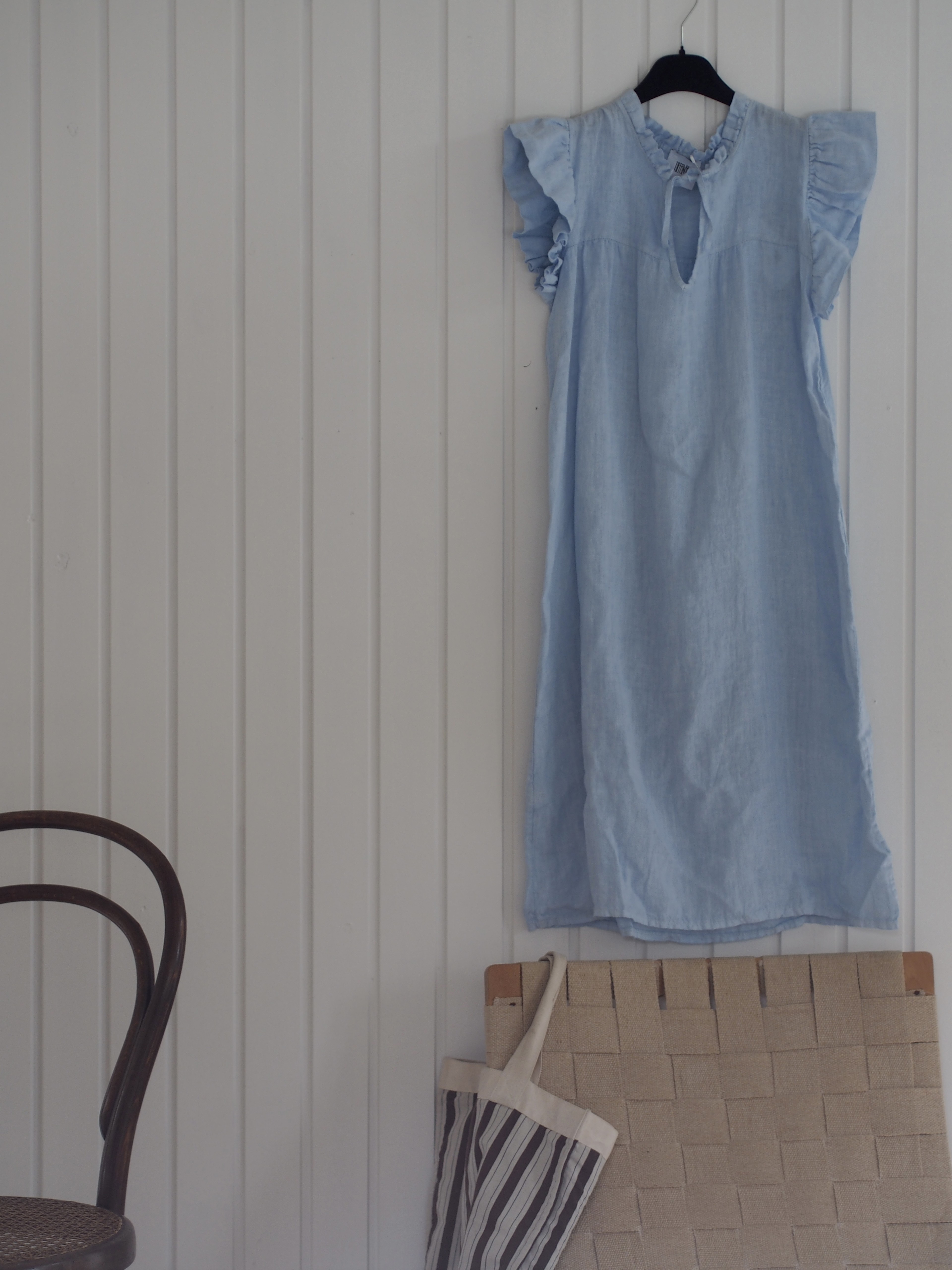 Etta, Frill Dress, Linen - Light Blue