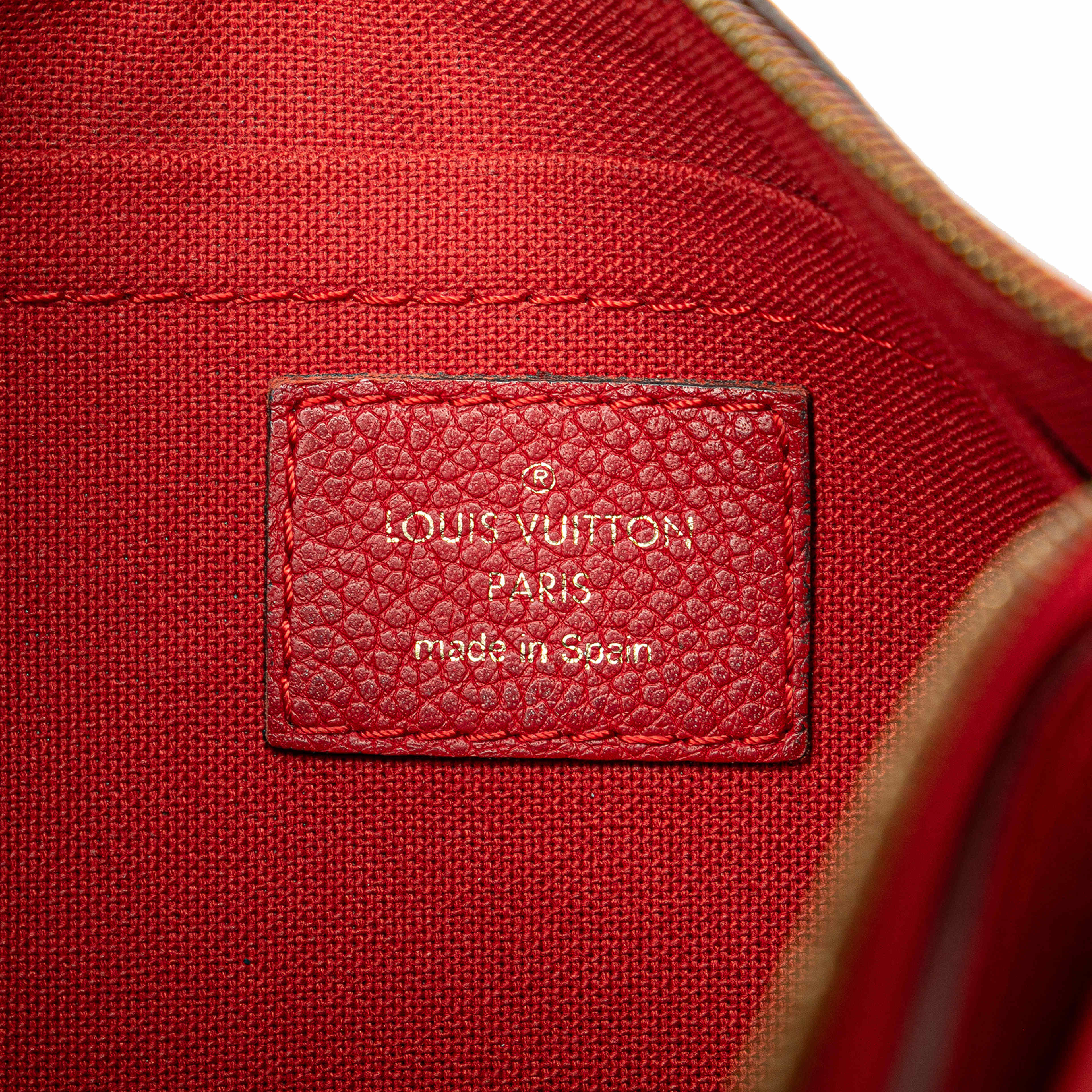 Louis Vuitton Monogram Pallas Clutch, från Luxclusif, i färgen brown. Klicka för att öppna bilden i stort format