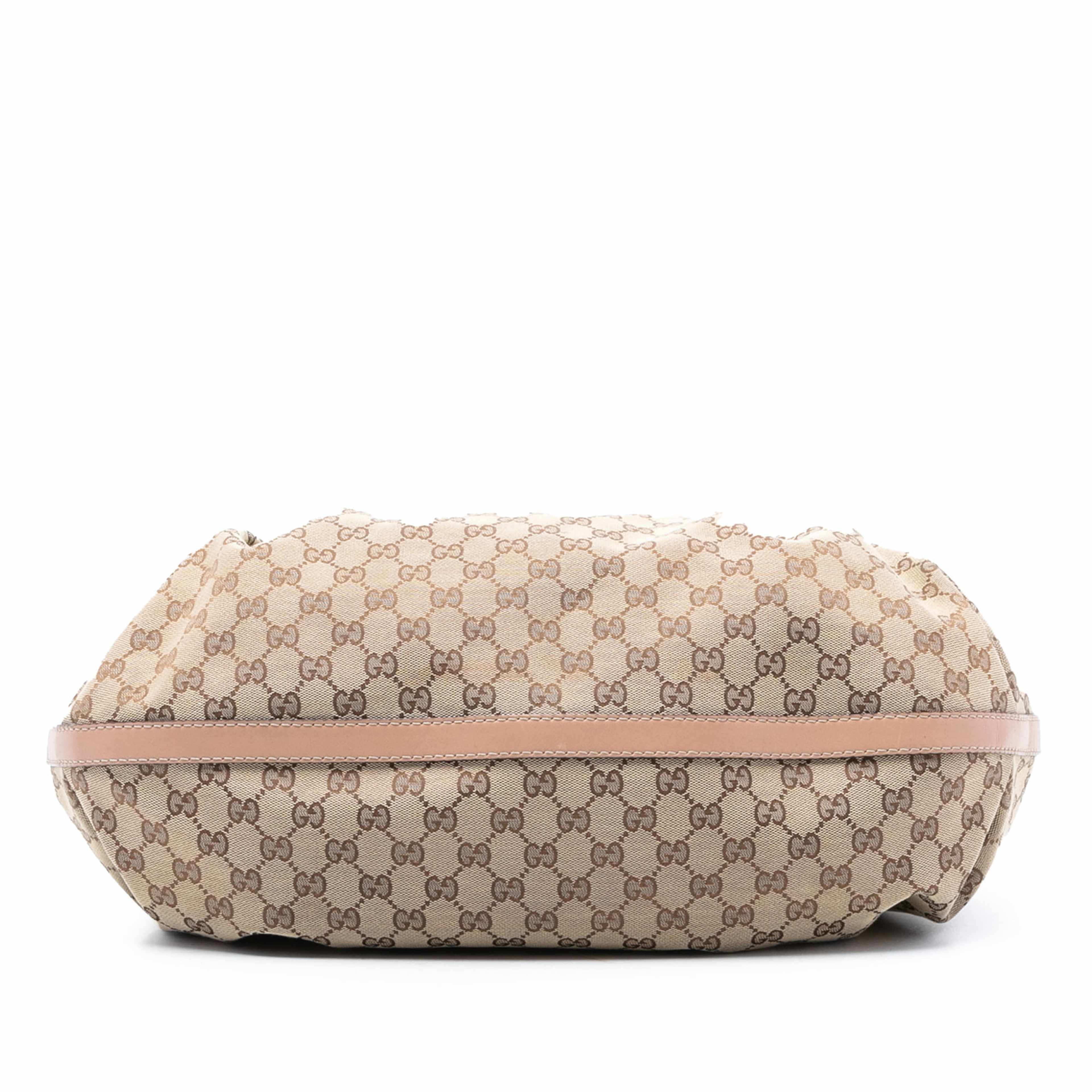 Gucci Large Gg Canvas Scarlett Tote, från Luxclusif, i färgen beige. Klicka för att öppna bilden i stort format