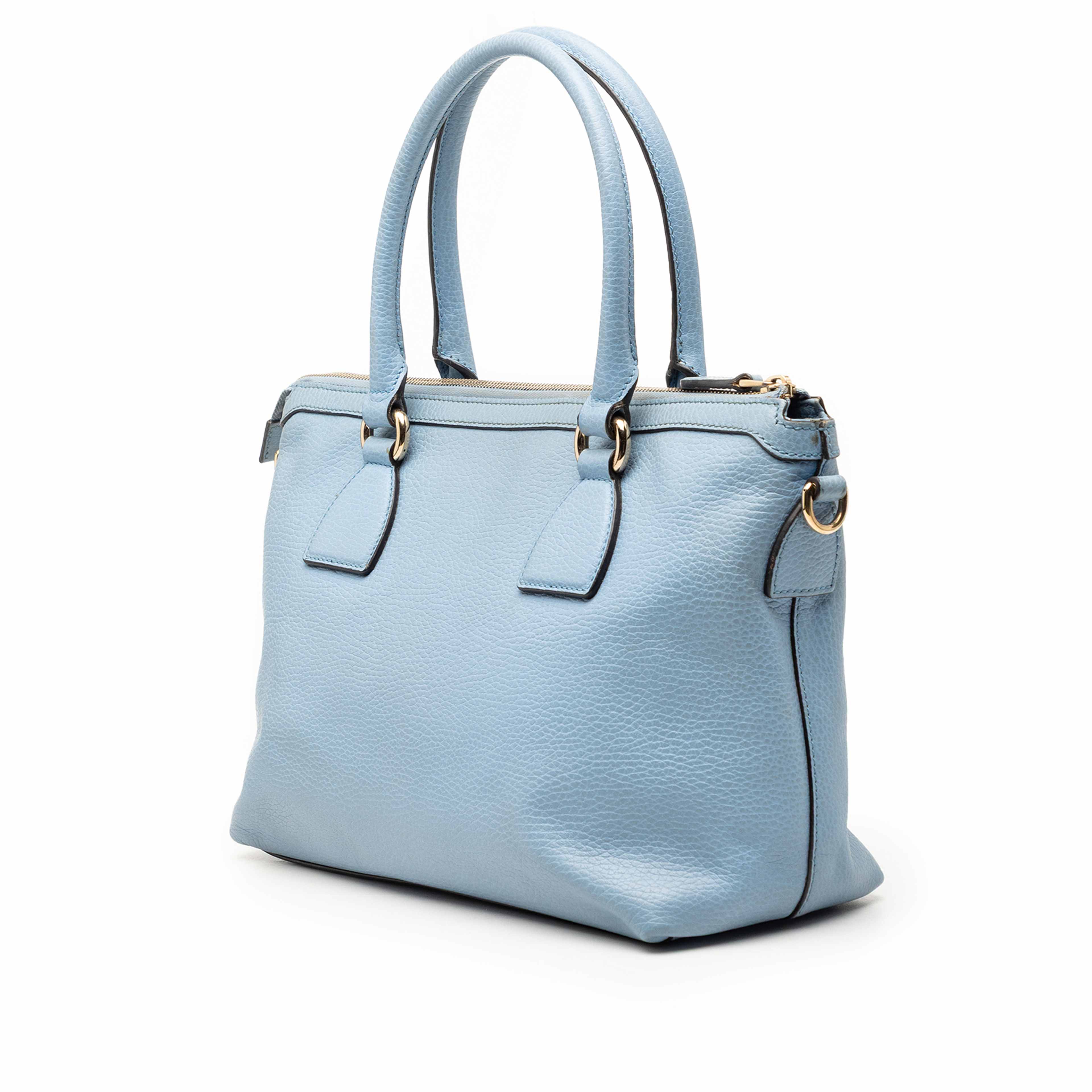 Gucci Dollar Calfskin Gg Charm Satchel, från Luxclusif, i färgen blå. Klicka för att öppna bilden i stort format