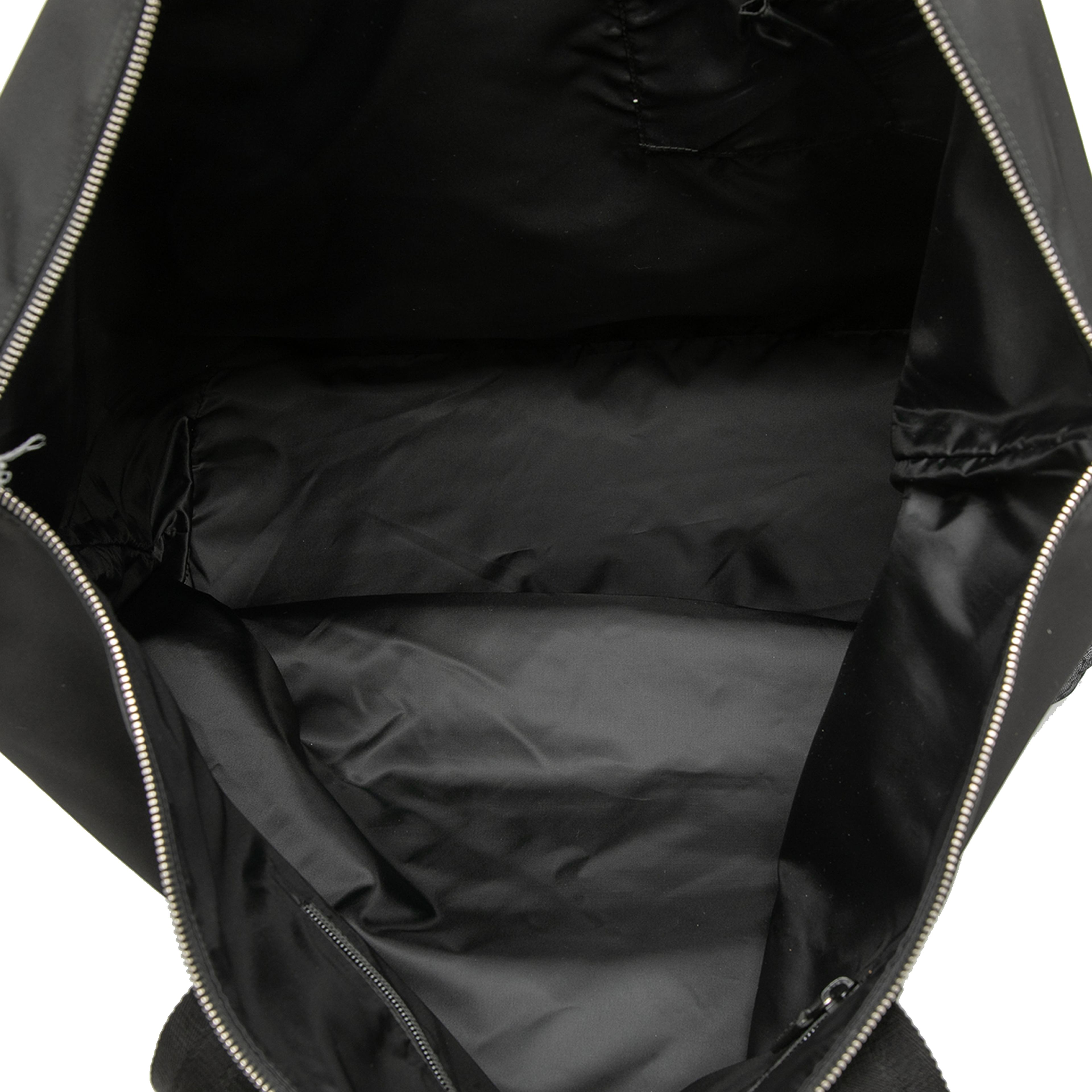 Gucci Diamante Nylon Web Tote, från Luxclusif, i färgen black. Klicka för att öppna bilden i stort format