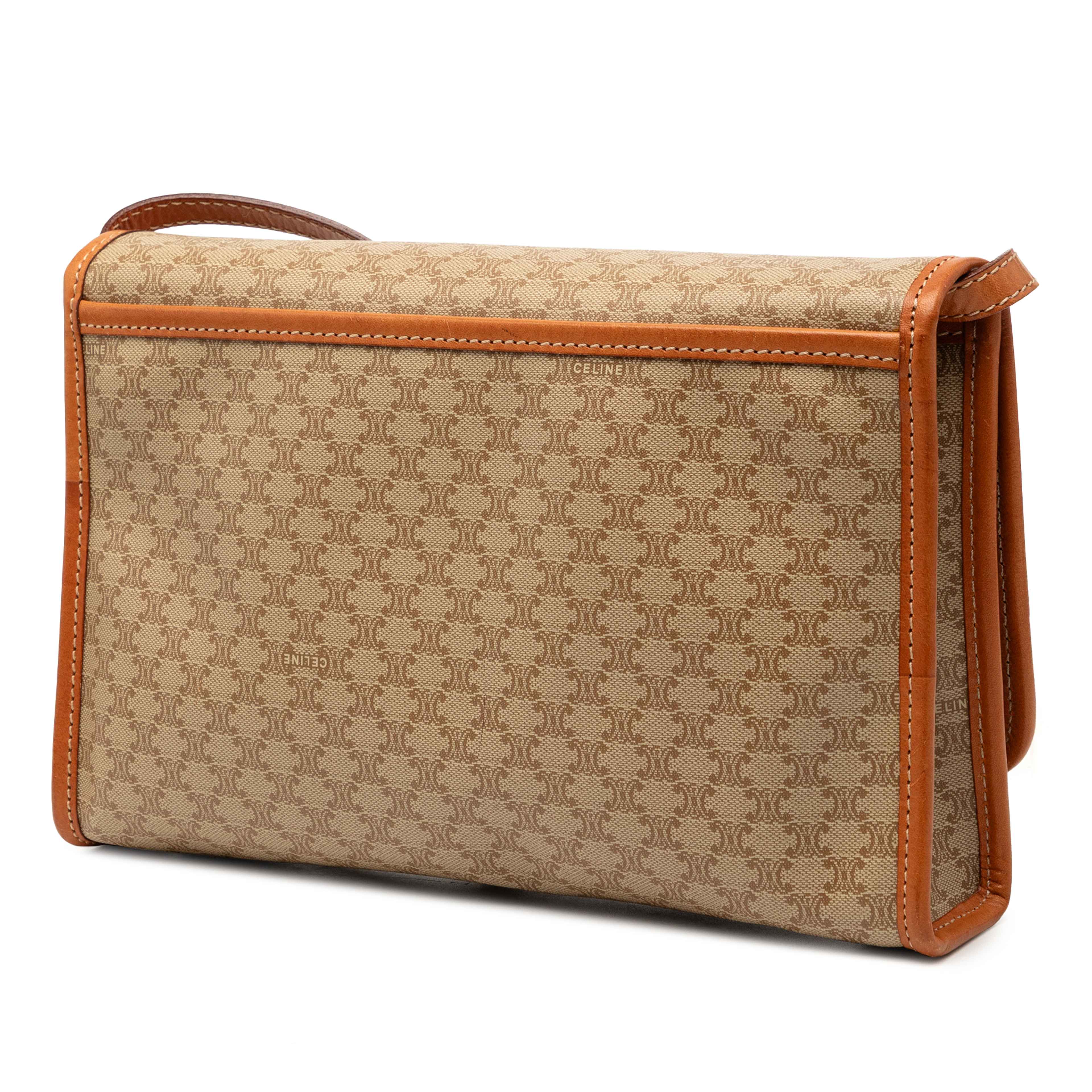 Celine Macadam Coated Canvas Crossbody, från Luxclusif, i färgen beige. Klicka för att öppna bilden i stort format