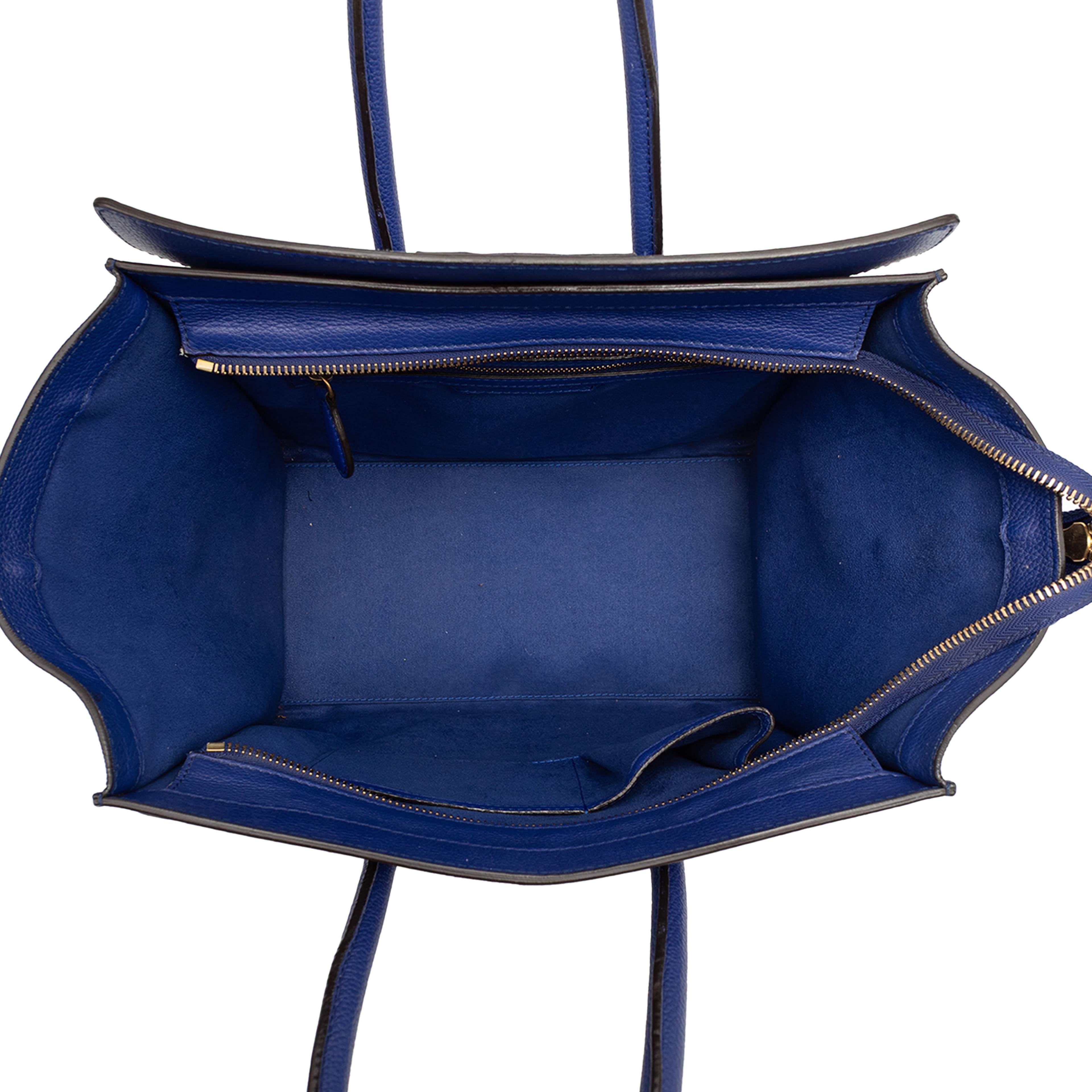 Celine Mini Calfskin Luggage Tote, från Luxclusif, i färgen blue. Klicka för att öppna bilden i stort format